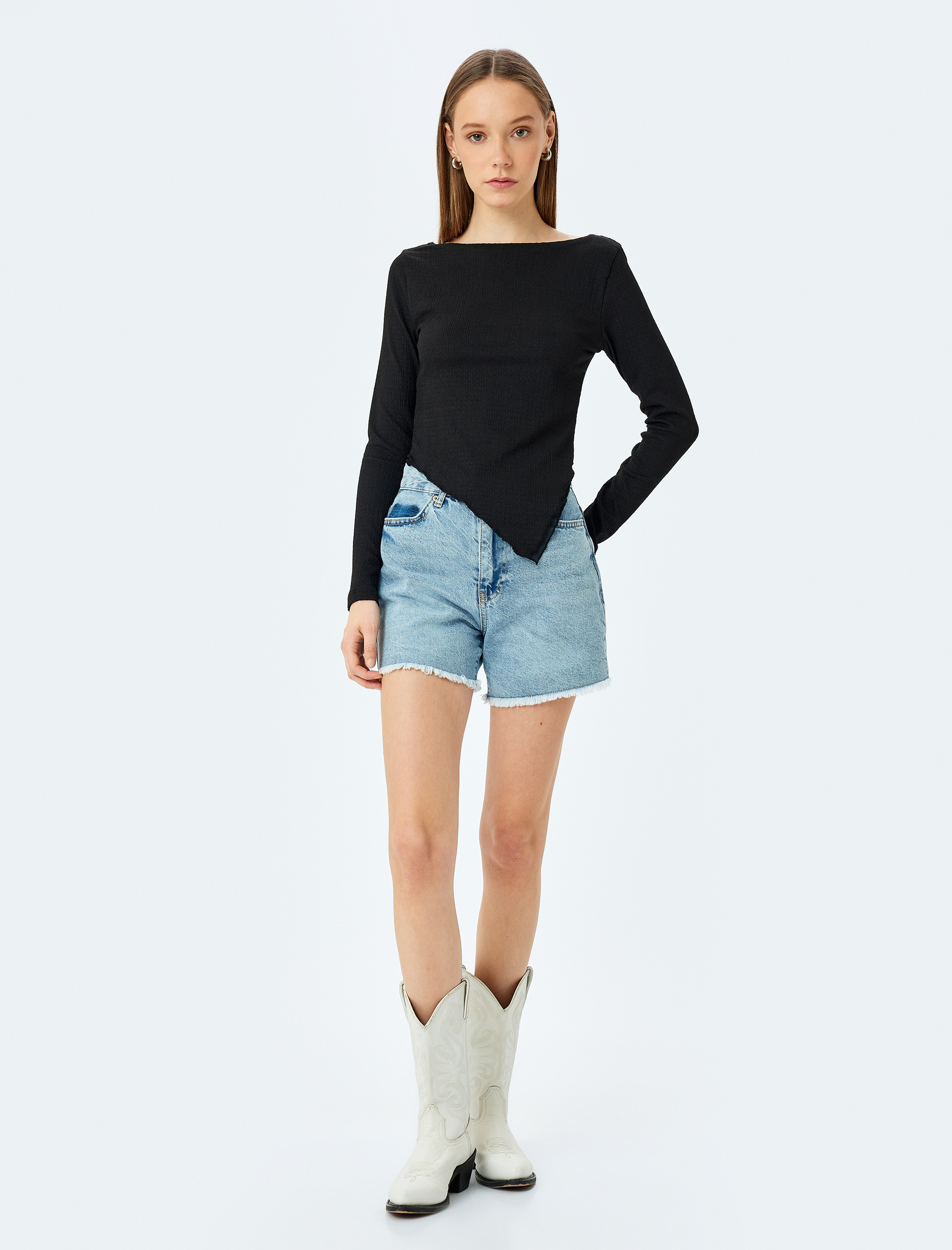   Kayık Yaka Asimetrik Slim Fit Uzun Kollu Bluz Bürümcük