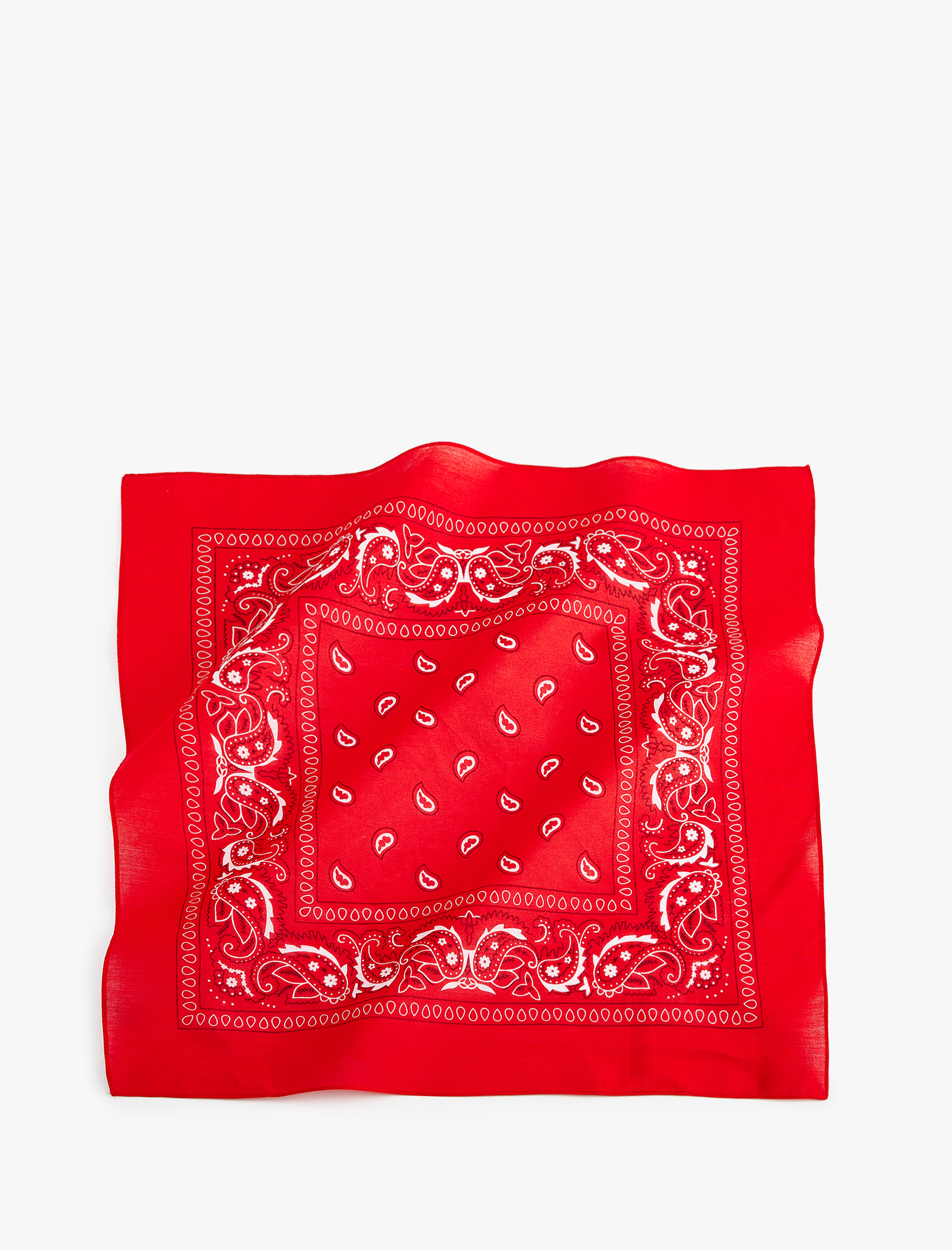  Kadın Desenli Kare Şal