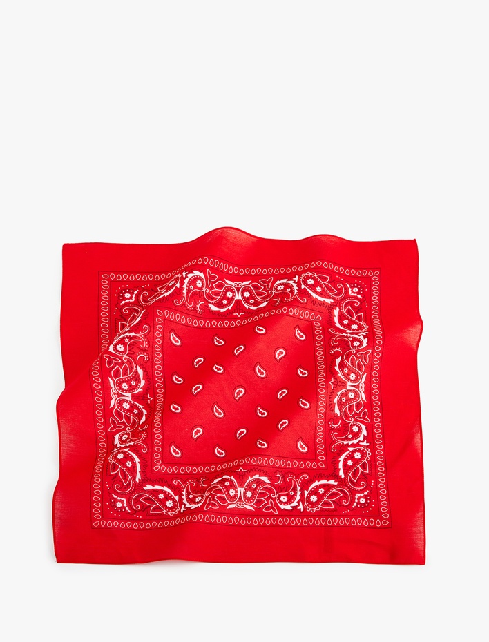 Kadın Desenli Kare Şal