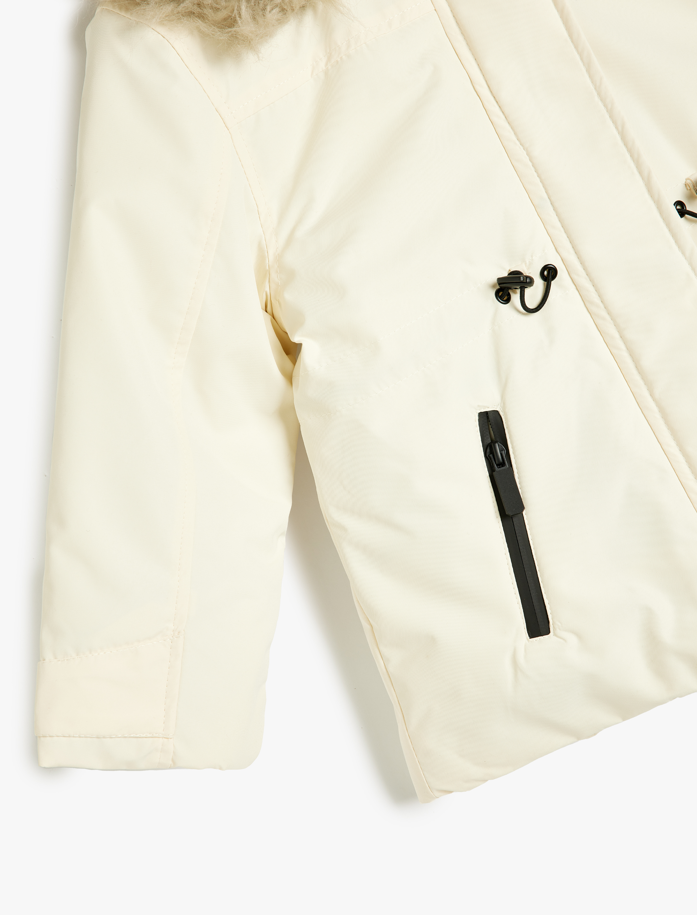  Kız Çocuk Suni Kürklü Cep Detaylı Uzun Kollu Kapitone Şişme Mont