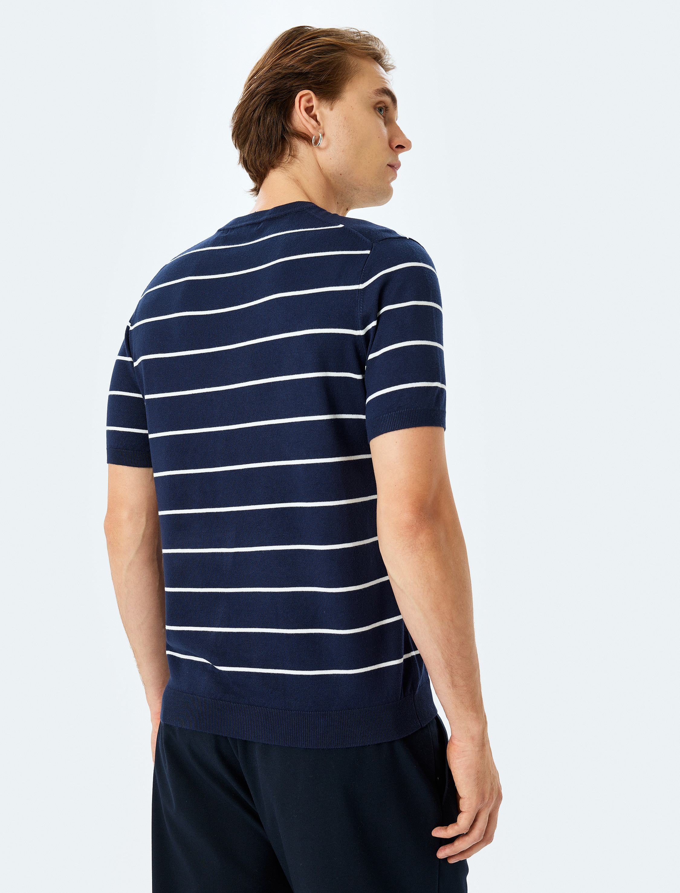   Çizgili Bisiklet Yaka Viskon Kısa Kollu Triko Tişört