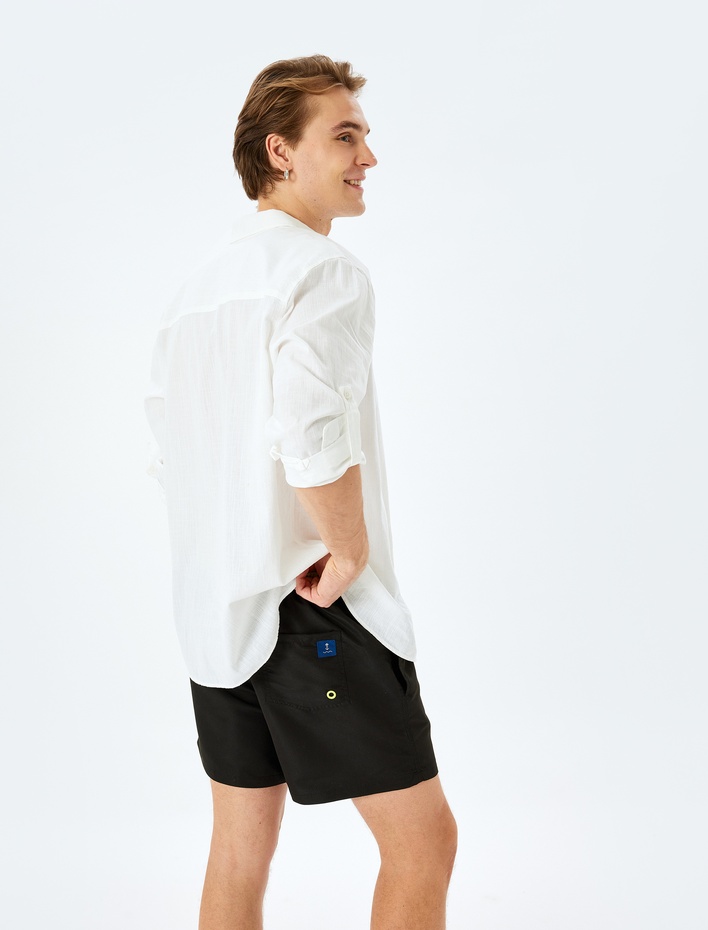  Renk Kontrastlı Beli Bağcıklı Mini Deniz Şortu