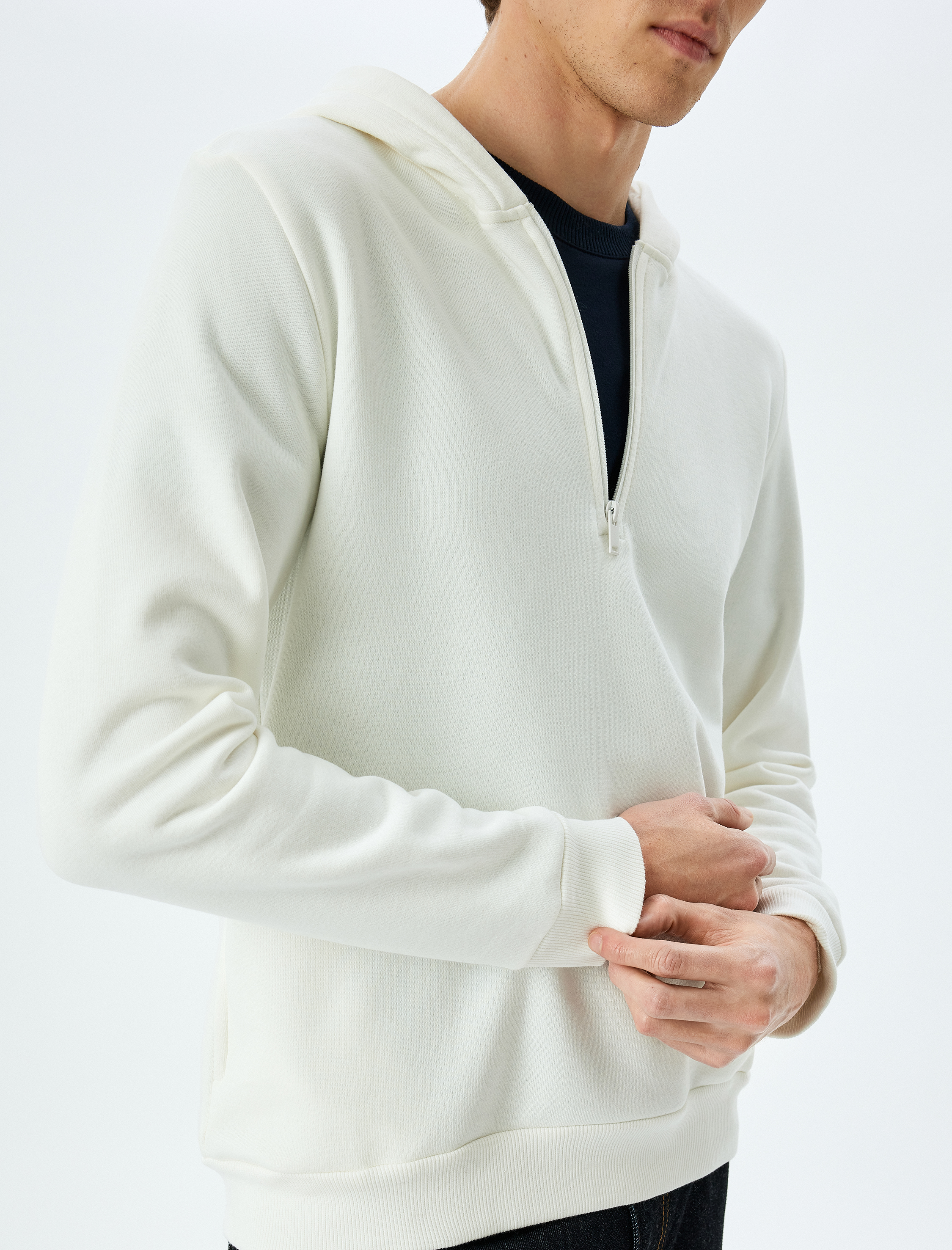   Kapşonlu Pamuk Karışımlı Şardonlu Basic Yarım Fermuarlı Sweatshirt