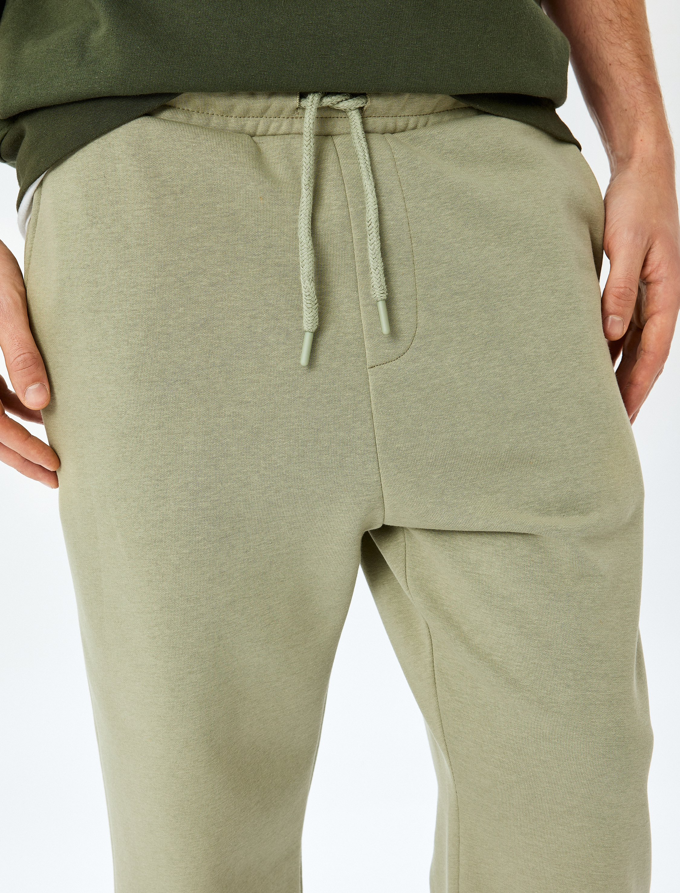   Pamuk Karışımlı Cep Detaylı Regular Fit Şardonlu Beli Bağcıklı Kışlık Eşofman Altı