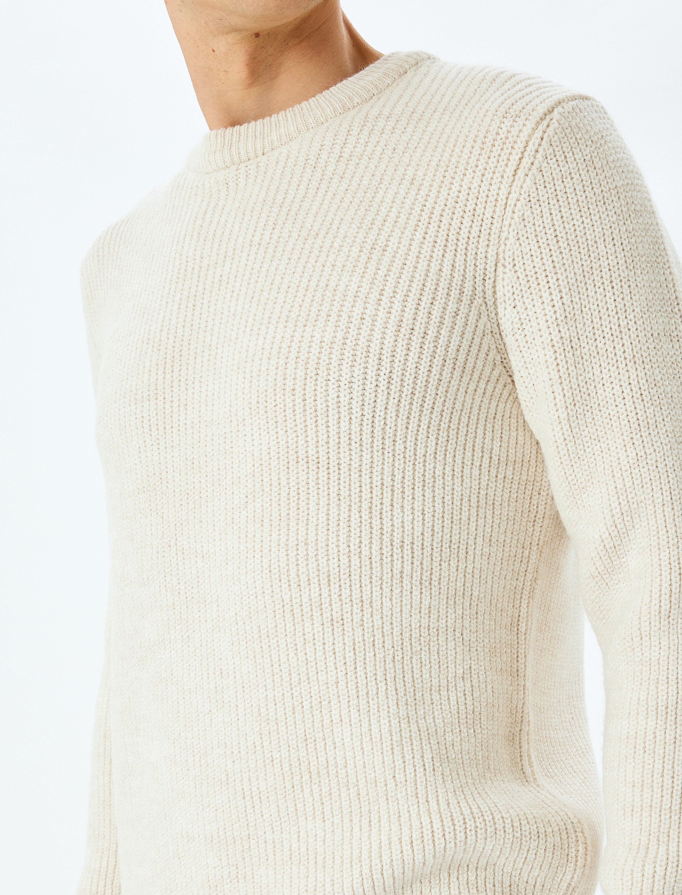   Uzun Kollu Bisiklet Yaka Dokulu Kışlık Triko Kazak