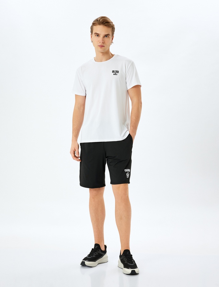  Baskılı Cep Detaylı Beli Bağcıklı Spor Şort