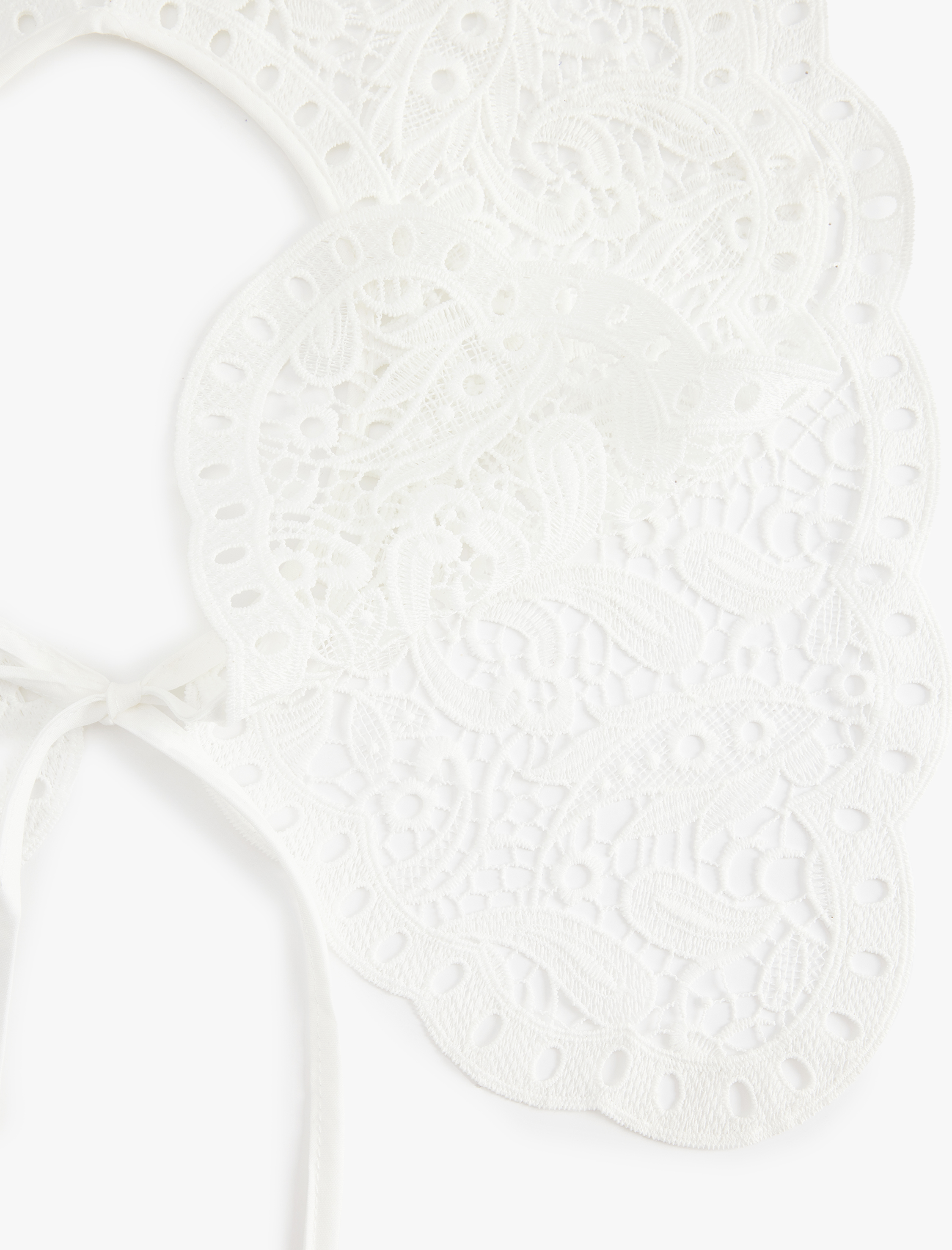  Kadın Dantelli Bağcıklı Bebe Yaka Şal