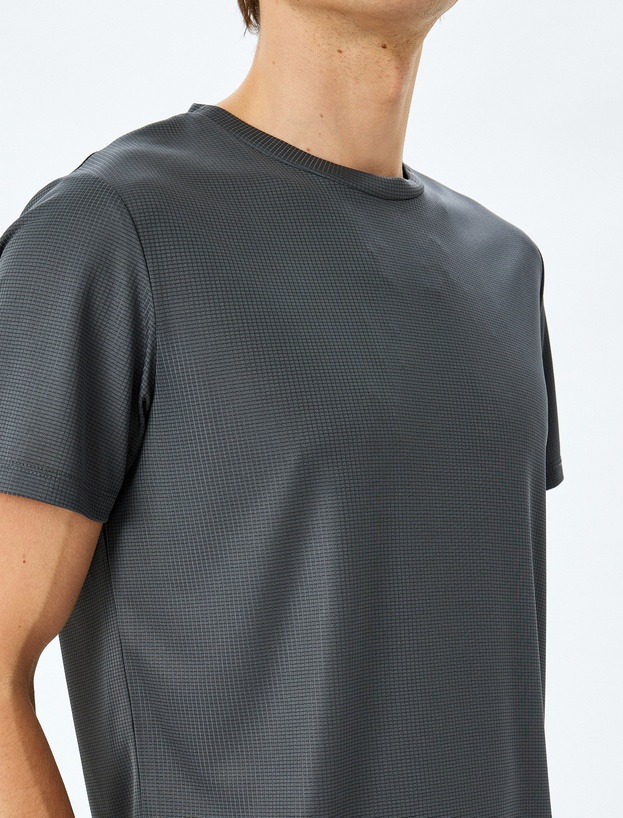 Bisiklet Yaka Kısa Kollu Oversize Spor Tişört_4
