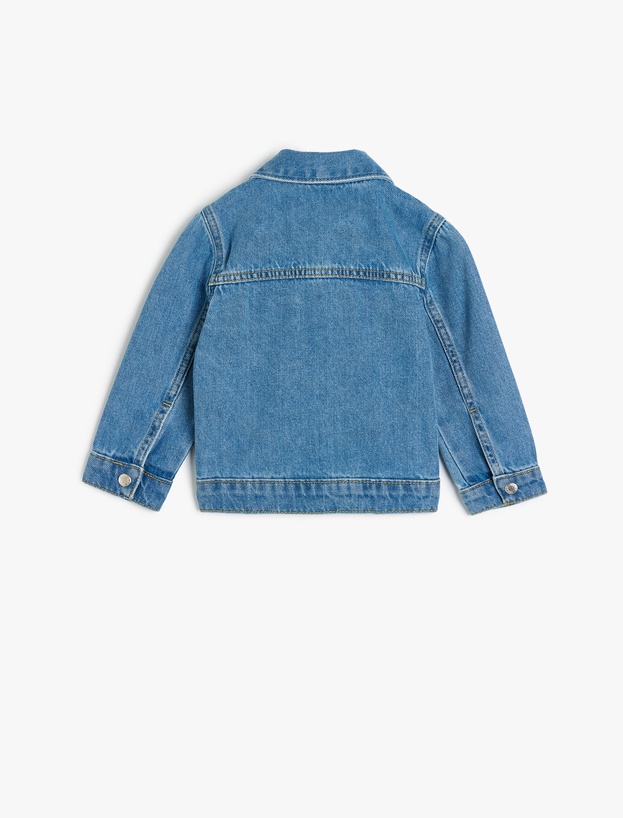 Pamuklu Uzun Kollu Cep Detaylı Düğmeli Denim Ceket_1
