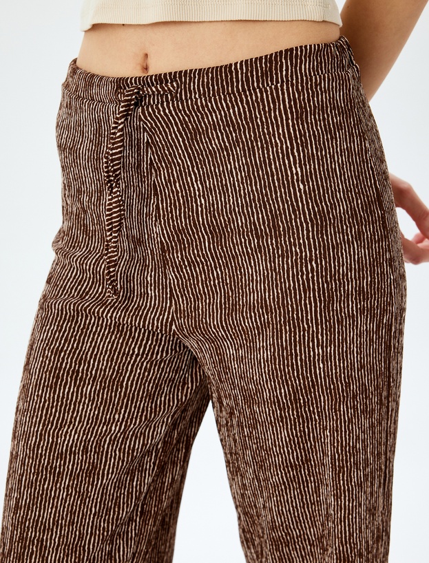 Yüksek Bel Geniş Paça Bürümcük Beli Bağcıklı Oversize Çizgili Pantolon_4