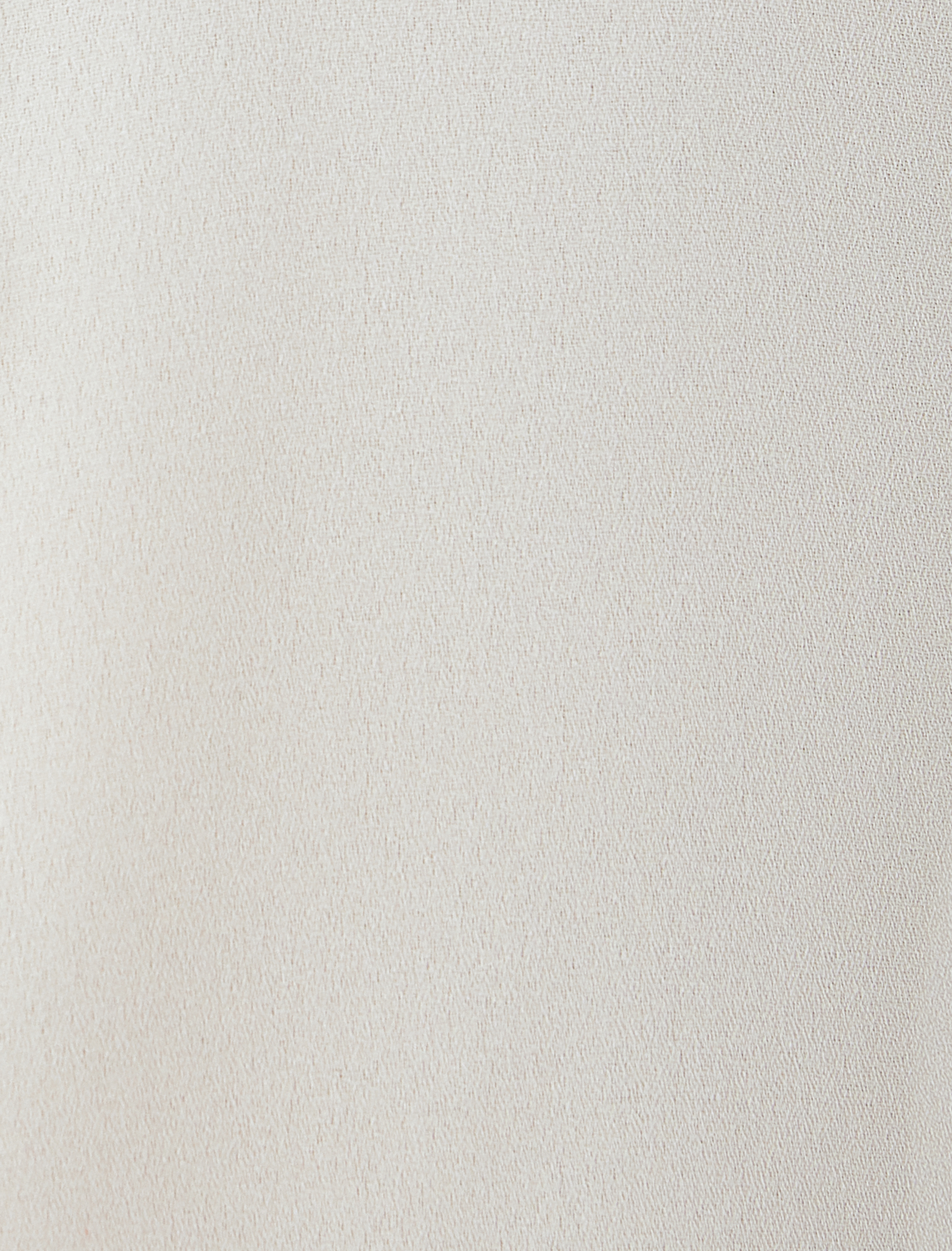   Krep Kumaş Fular Yaka Volanlı Kolsuz Fırfırlı Gömlek