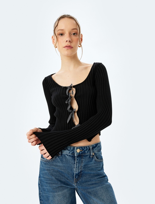Fiyonklu V Yaka Slim Fit Crop Triko Hırka_0