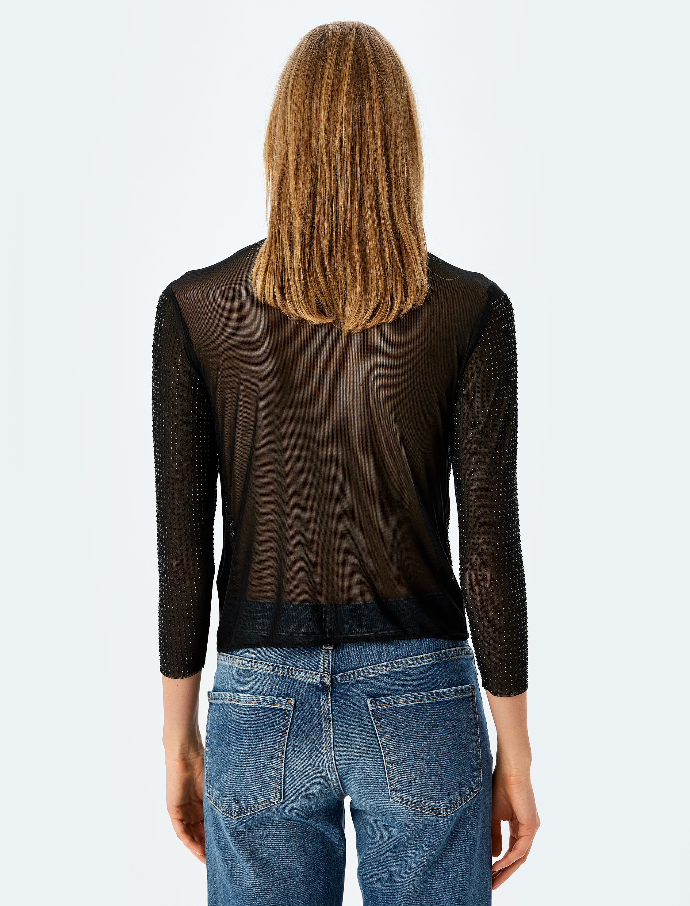   Arkası Transparan Tül Uzun Kollu Pullu Payetli Degaje Yaka Bluz