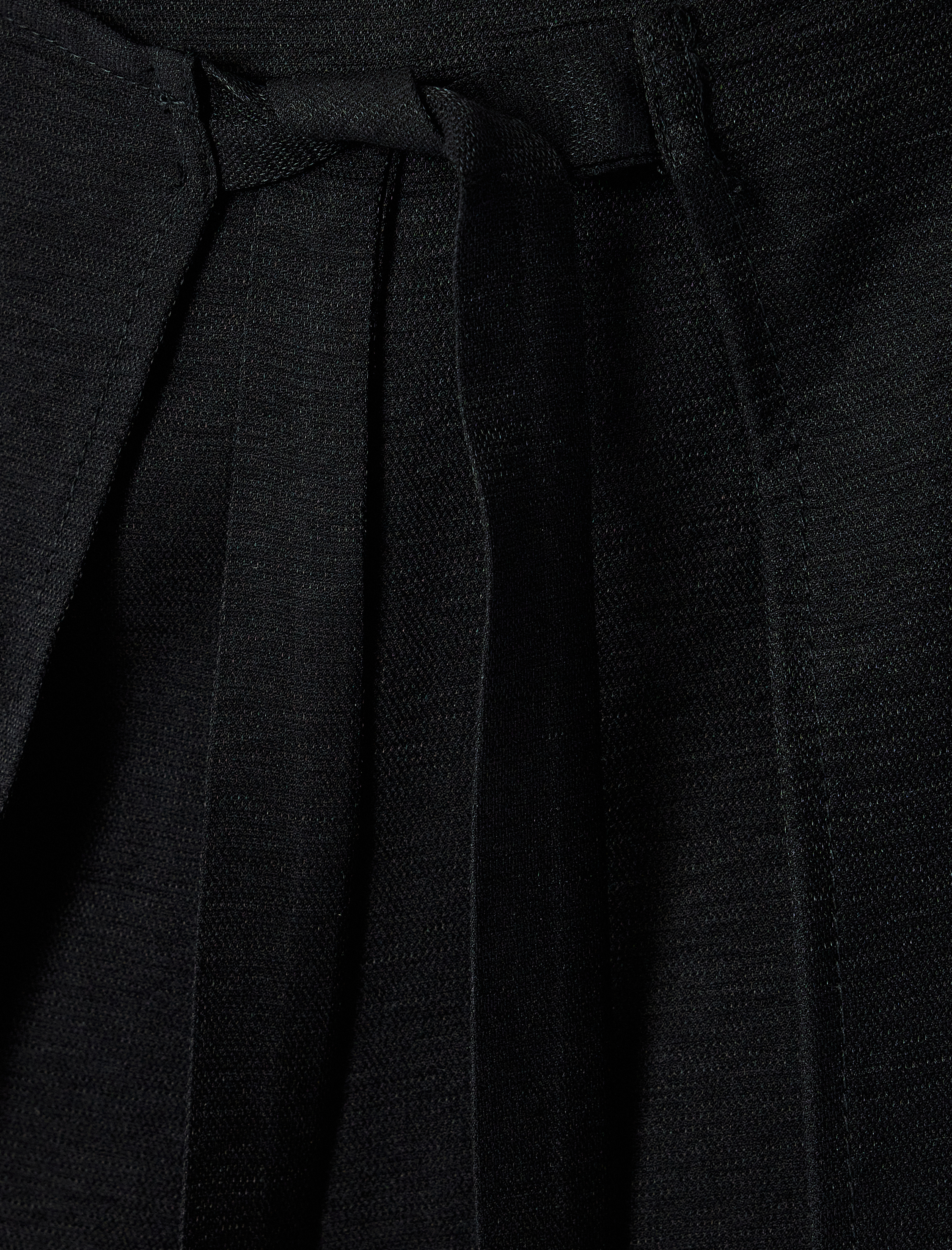   Kruvaze Yanları Kapak Detaylı Bağlamalı Bol Paça Viskon Pantolon