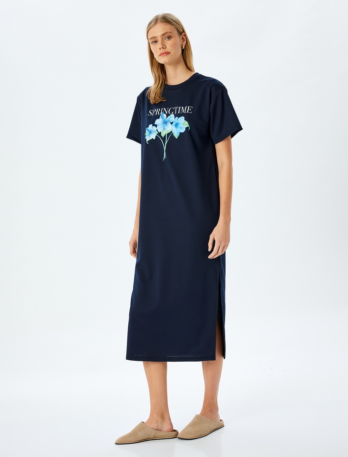  Yırtmaçlı Bisiklet Yaka Kısa Kollu Baskılı Oversize Günlük Elbise