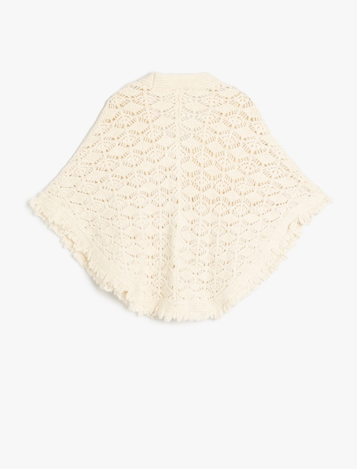 Kız Çocuk Düğme Kapamalı V Yaka Püskül Detaylı Triko Panço