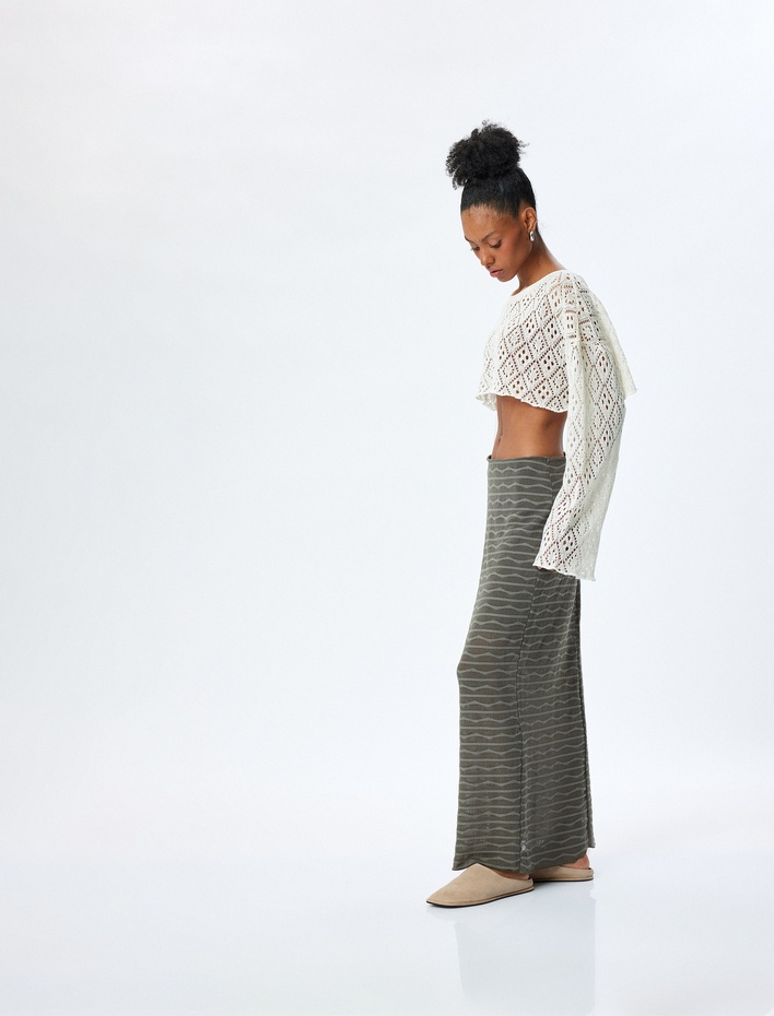  Astarlı Midi Boy Slim Fit Yarı Transparan Dokulu Etek