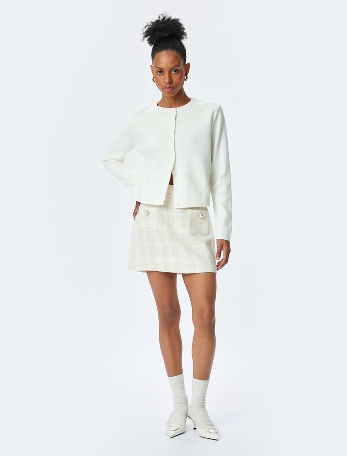  Düğmeli Uzun Kollu Bisiklet Yaka Triko Hırka