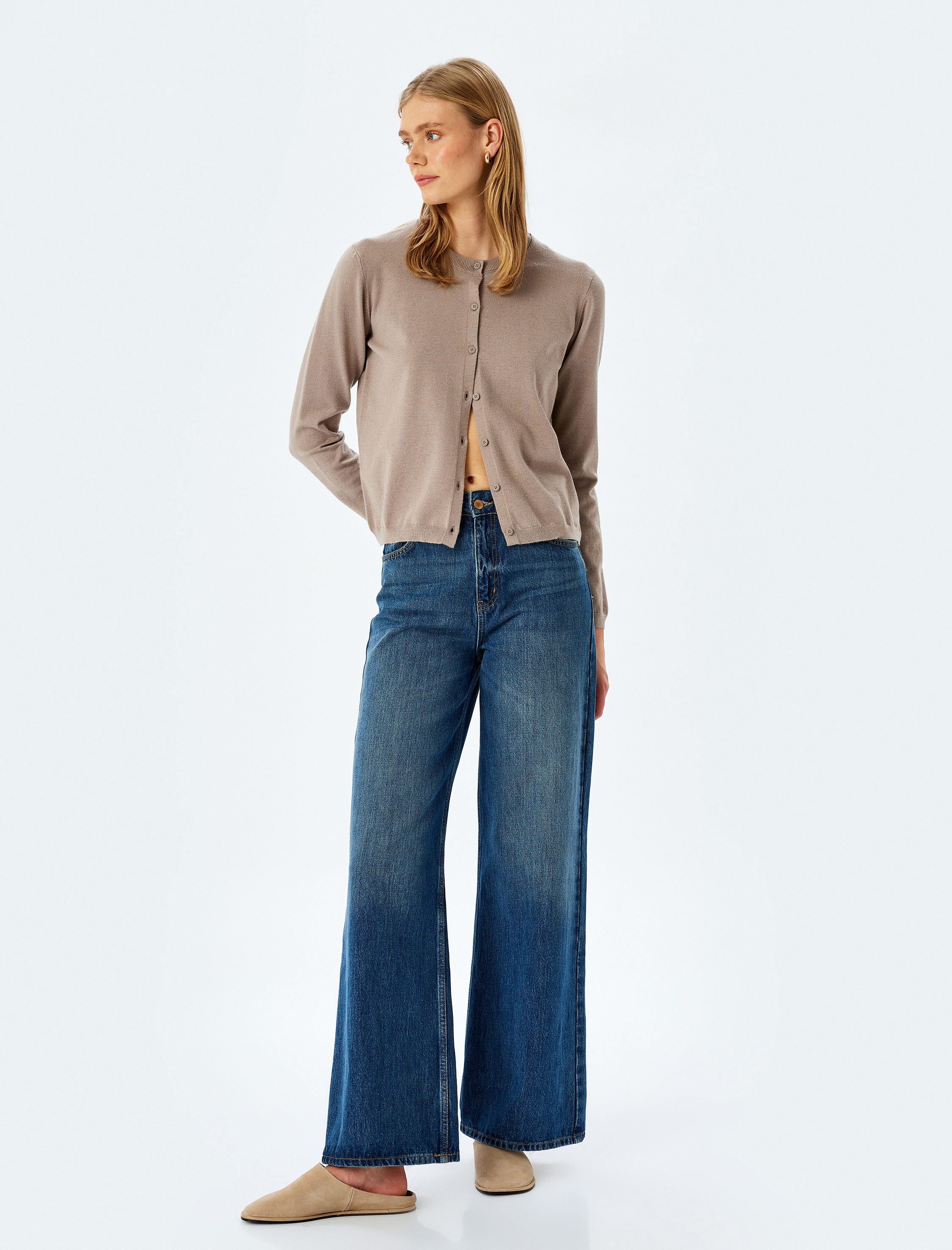 Bisiklet Yaka Uzun Kollu Düğmeli Basic Triko Hırka