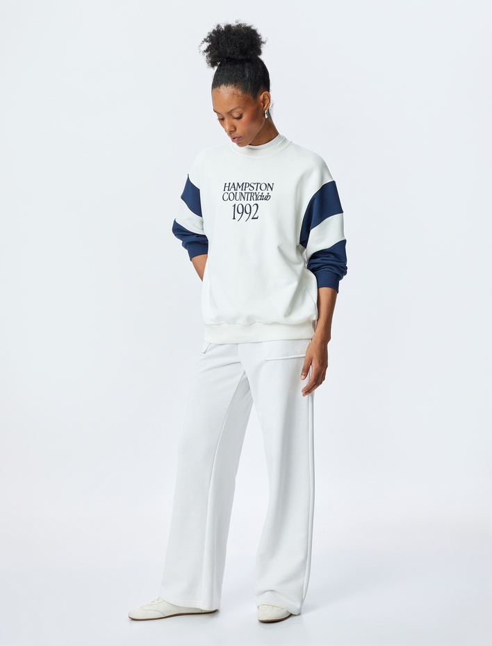  Üç İplik Bisiklet Yaka Pamuklu Baskılı Sweatshirt