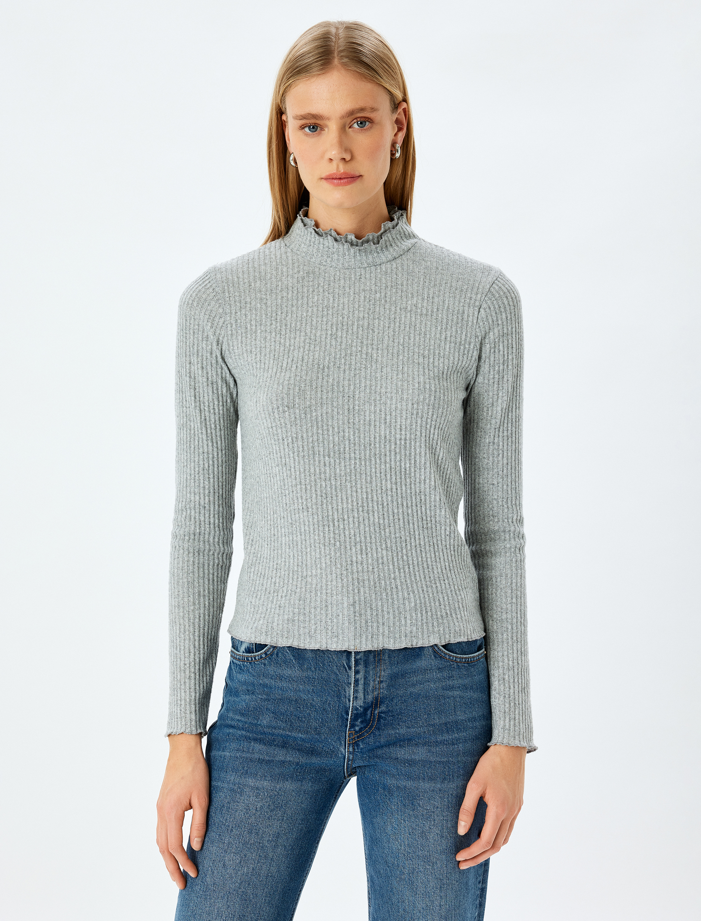 Fırfırlı Dik Yaka Uzun Kollu Slim Fit Basic Tişört