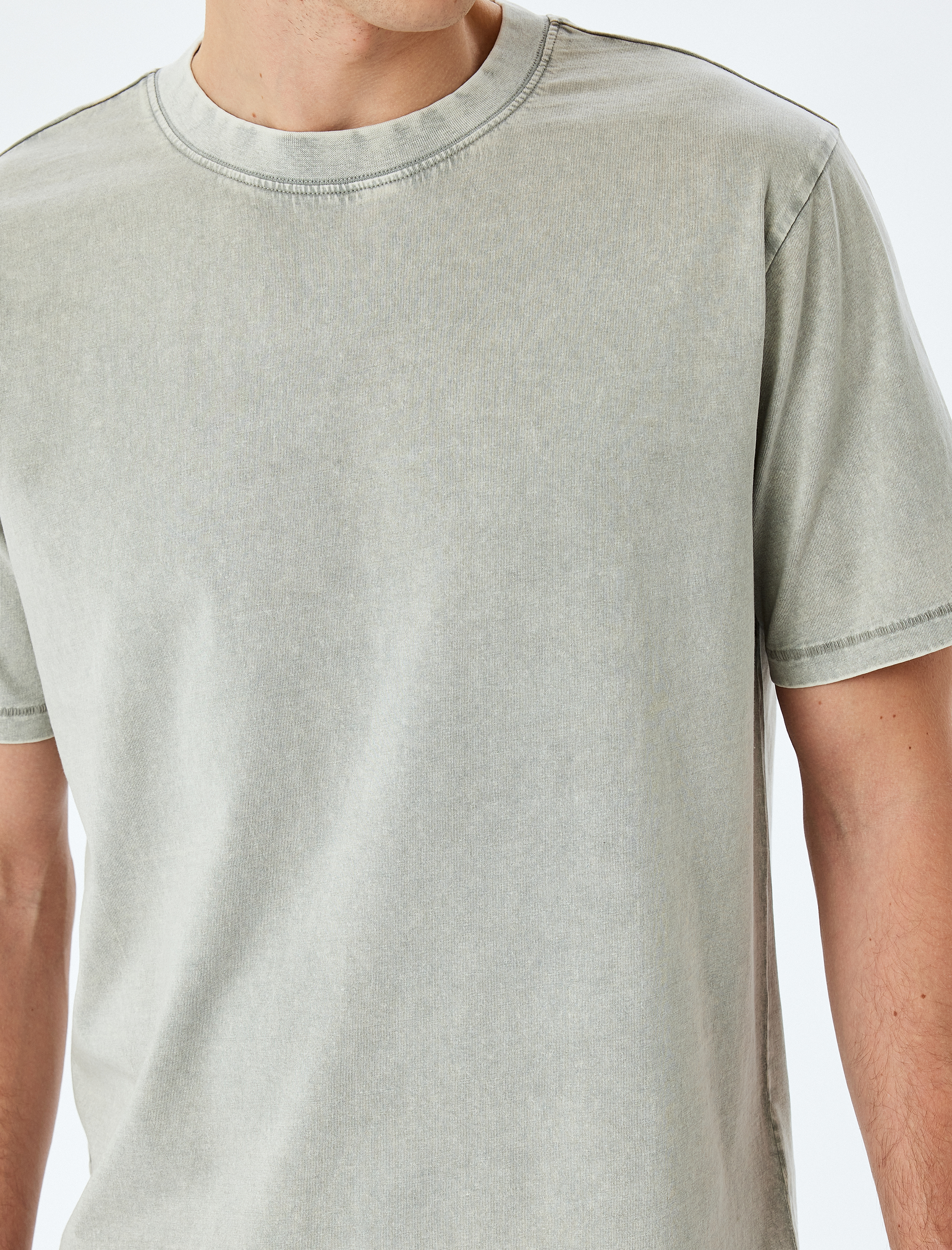   Pamuklu Yıkamalı Regular Fit Kısa Kollu Bisiklet Yaka Tişört