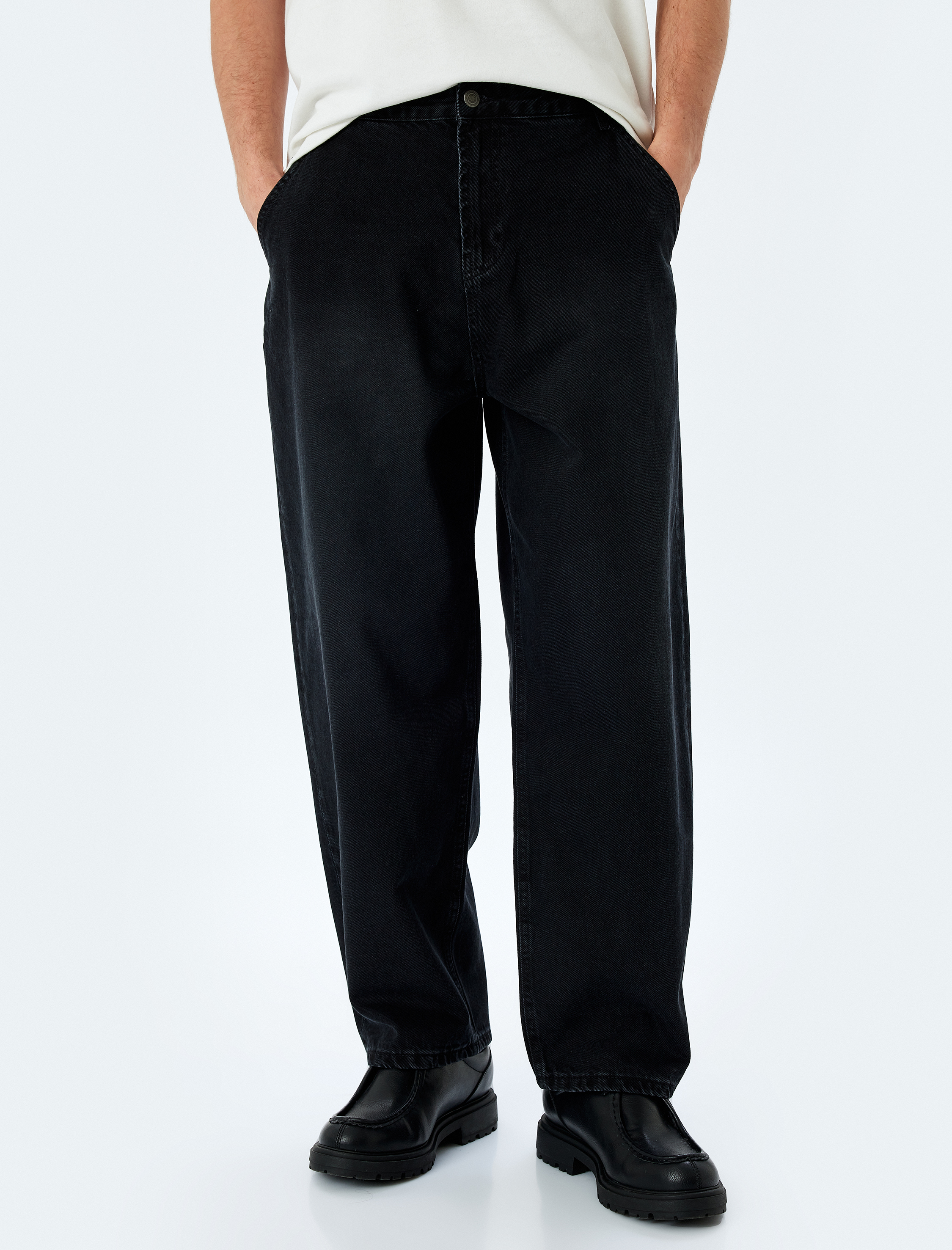   Normal Bel Pamuklu Cep Detaylı Bol Skater Jean Pantolon