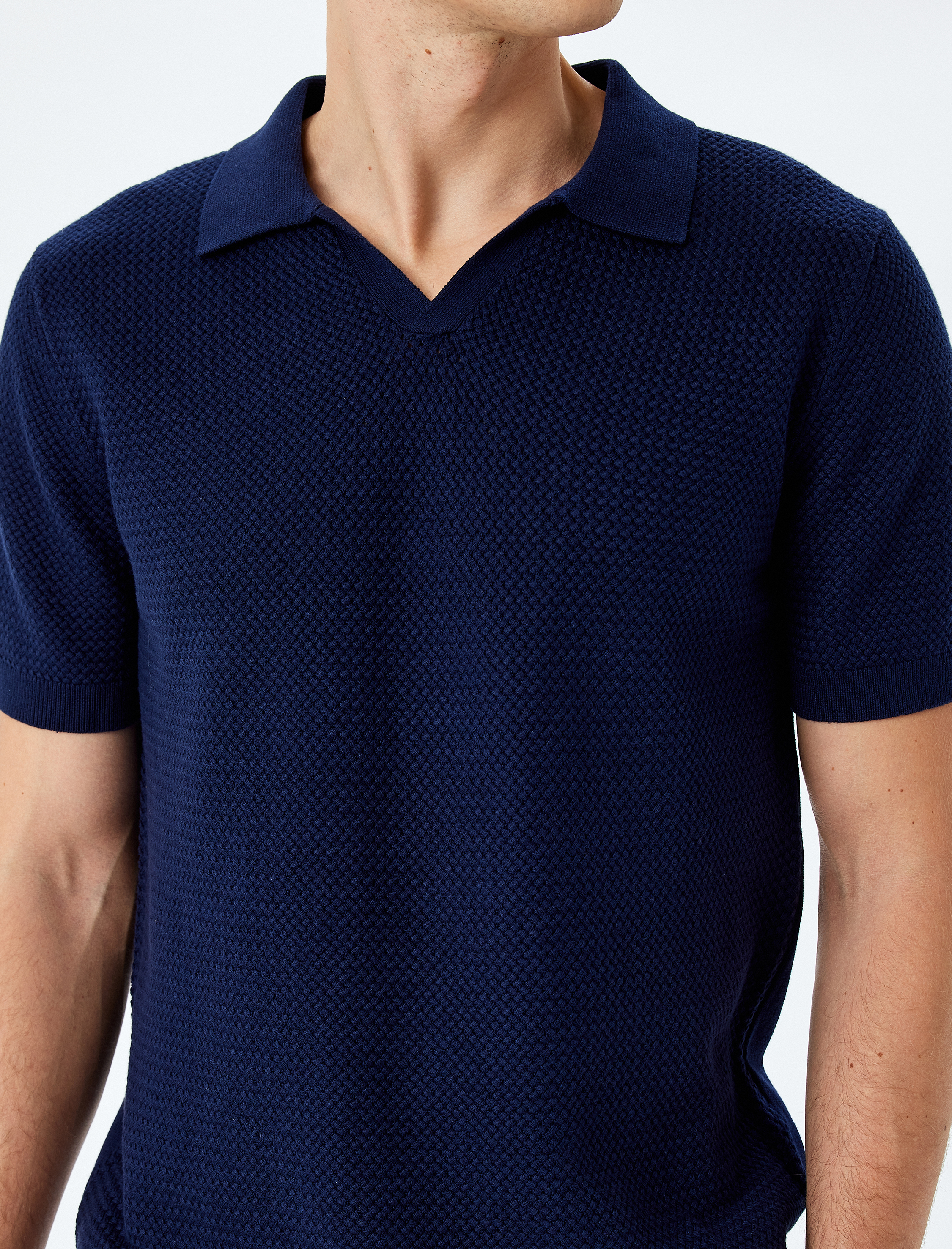   Dokulu Pamuklu Kısa Kollu Triko Tişört