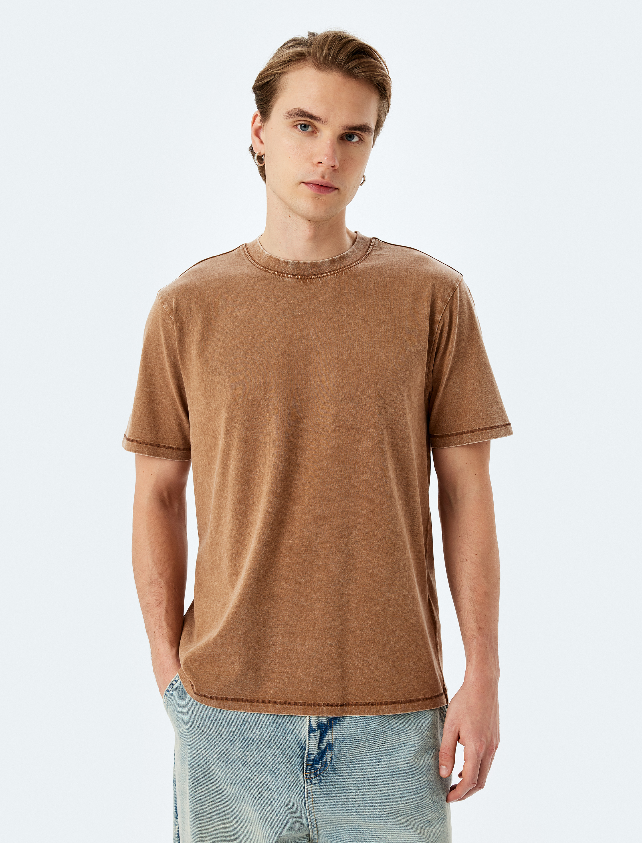   Pamuklu Yıkamalı Regular Fit Kısa Kollu Bisiklet Yaka Tişört