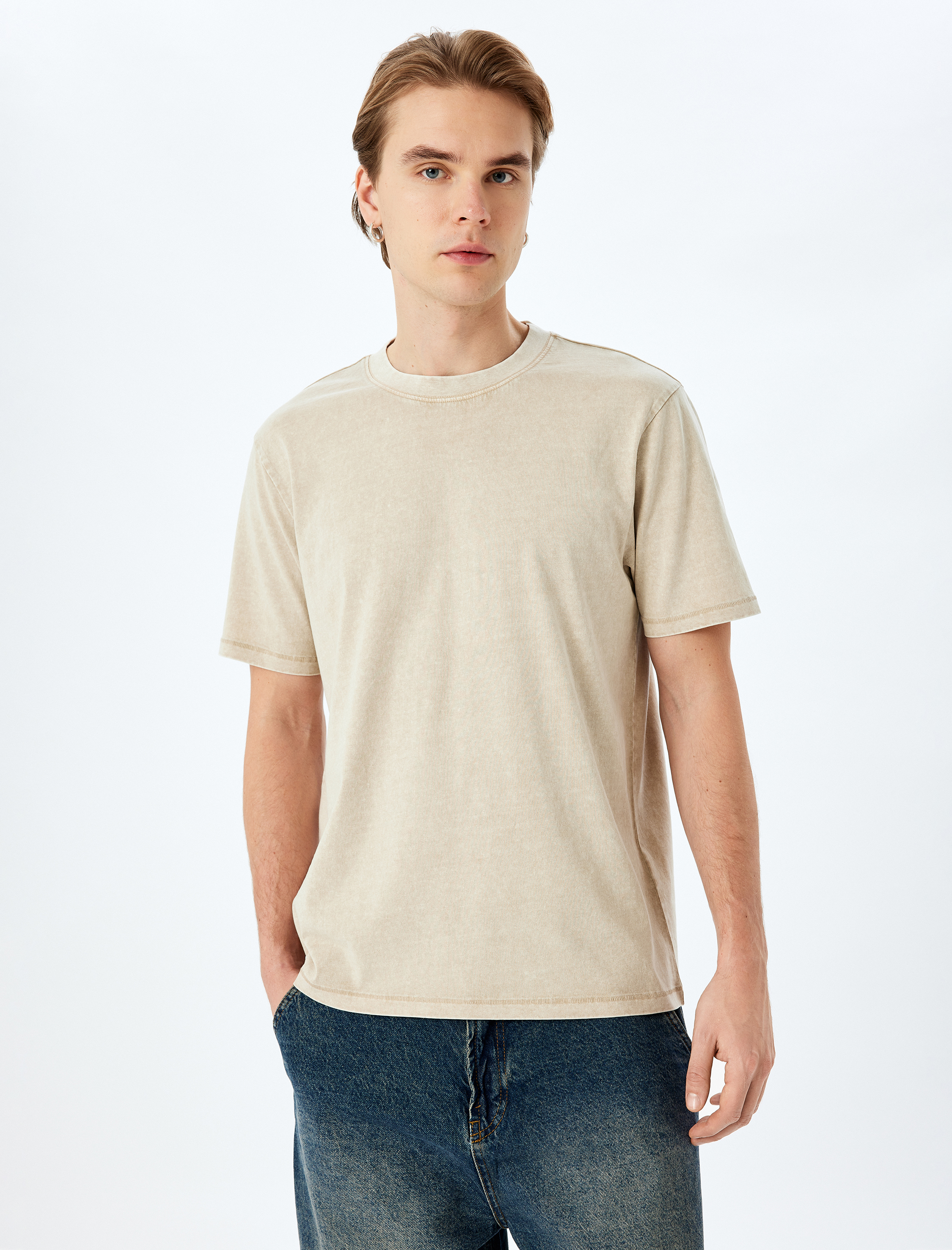   Pamuklu Yıkamalı Regular Fit Kısa Kollu Bisiklet Yaka Tişört