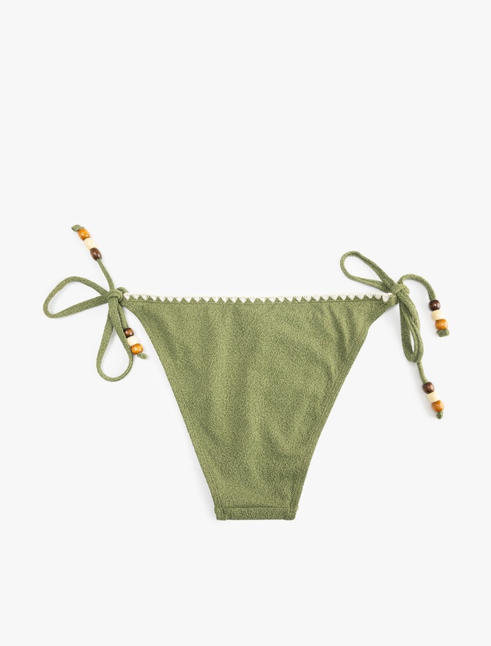  Kroşe Detaylı Boncuklu Yanları İpli Bikini Altı