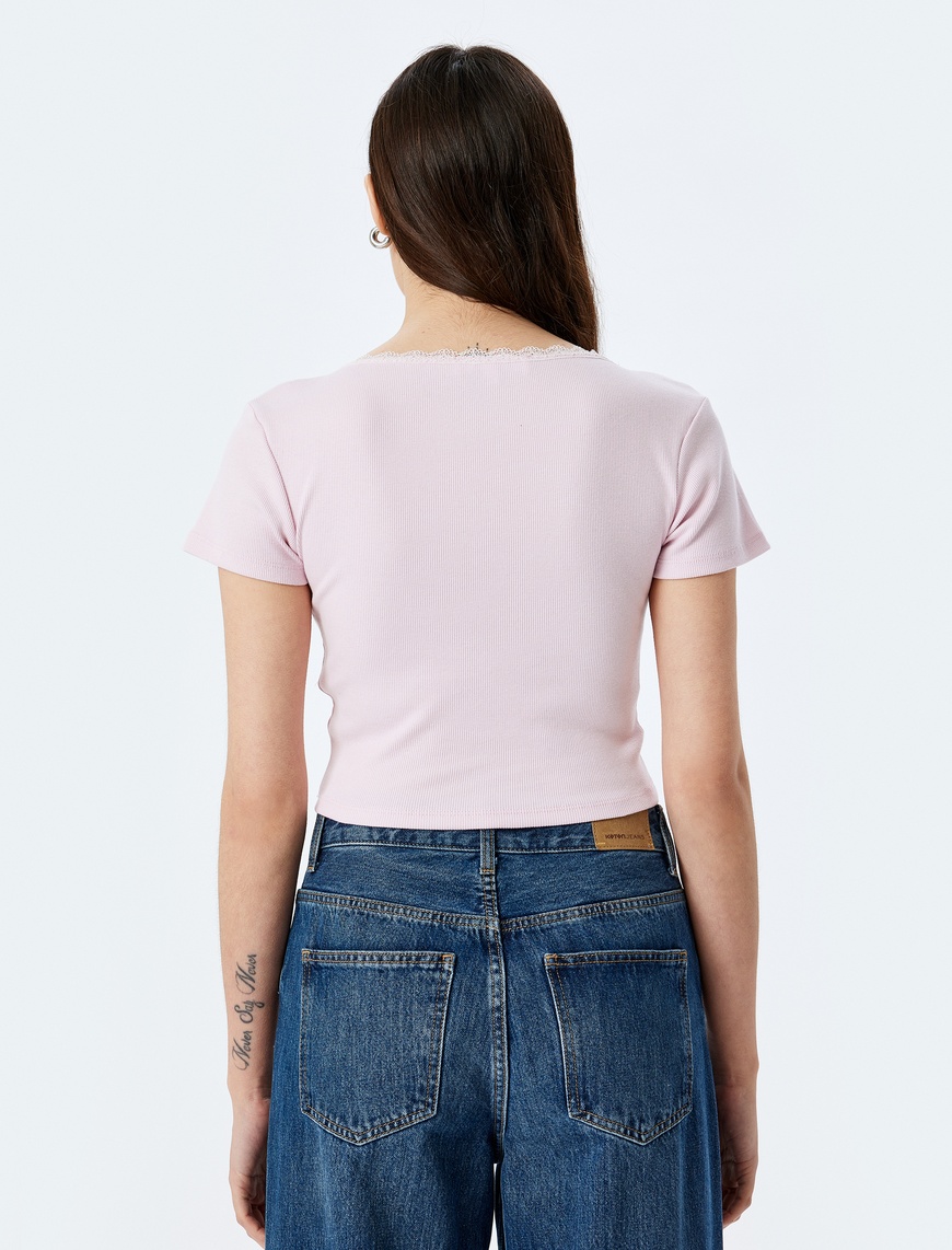   Fiyonklu Crop U Yaka Slim Fit Kısa Kollu Tişört