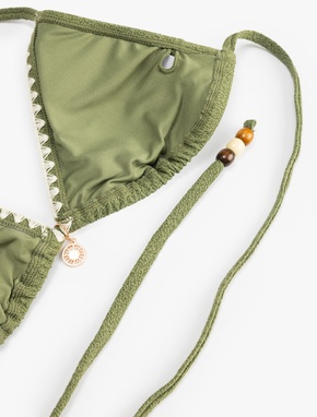 Kroşe Detaylı Boncuklu Üçgen Bikini Üstü_2