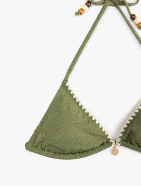 Kroşe Detaylı Boncuklu Üçgen Bikini Üstü_1