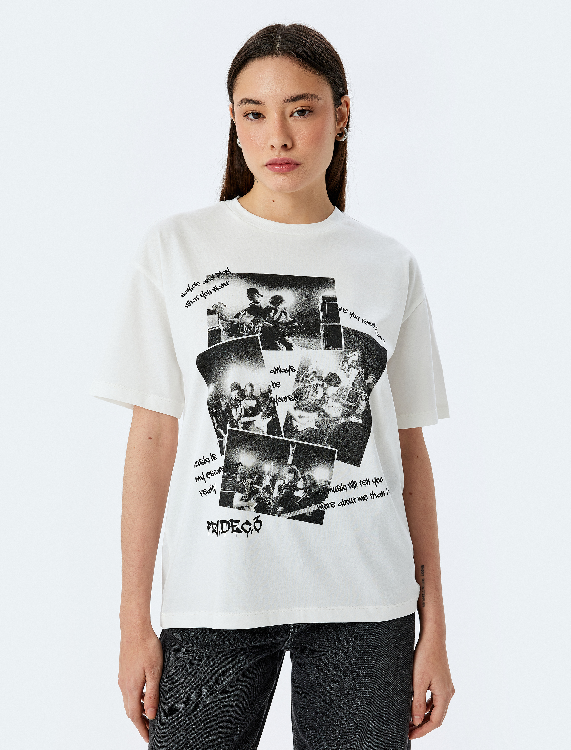   Slogan Baskılı Kısa Kollu Rahat Kalıp Bisiklet Yaka Tişört