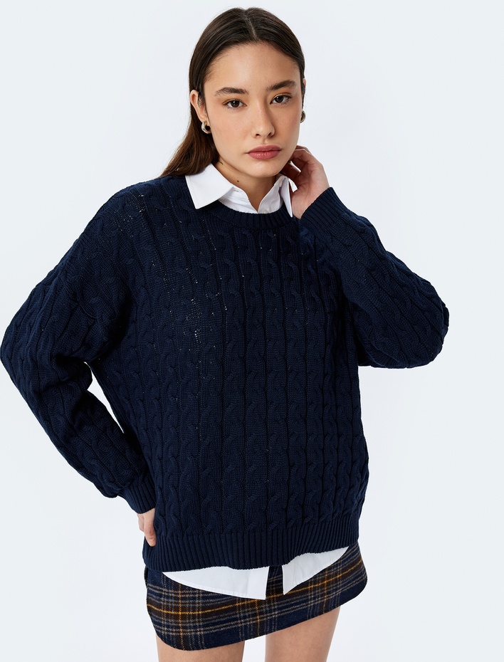  Saç Örgülü Dokulu Bisiklet Yaka Triko Kazak