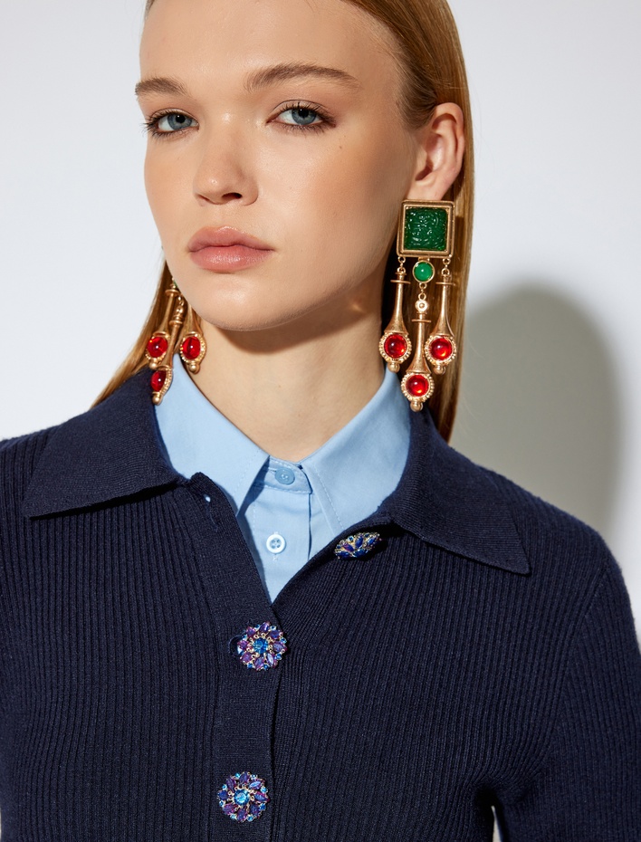  Koton X Melis Ağazat - Uzun Kollu Taşlı Düğmeli Polo Yaka Triko Kazak