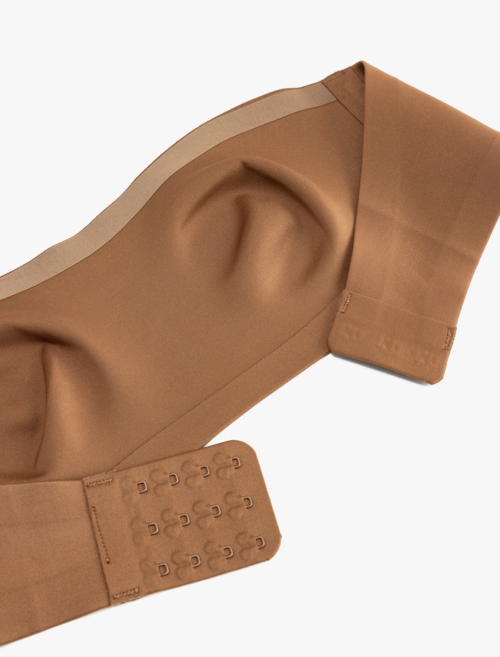  Nefes Alan Vücudu Saran Kumaş Balensiz Dolgusuz Straplez Sütyen