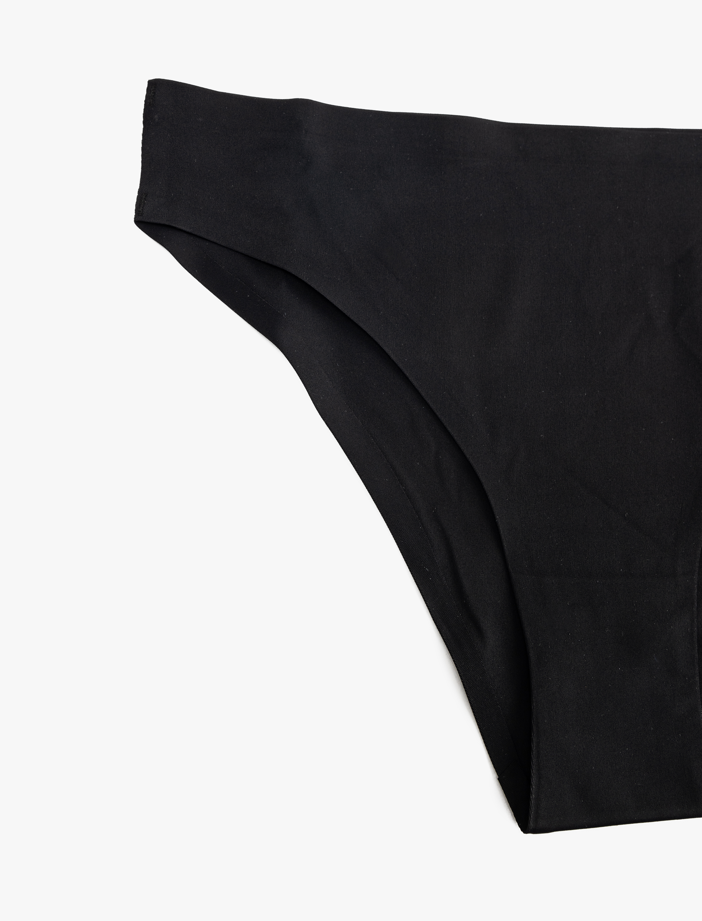   Vücudu Saran Hafif Kumaş Rahat Kalıp Dikiş İzi Görünmez Brazilian Külot