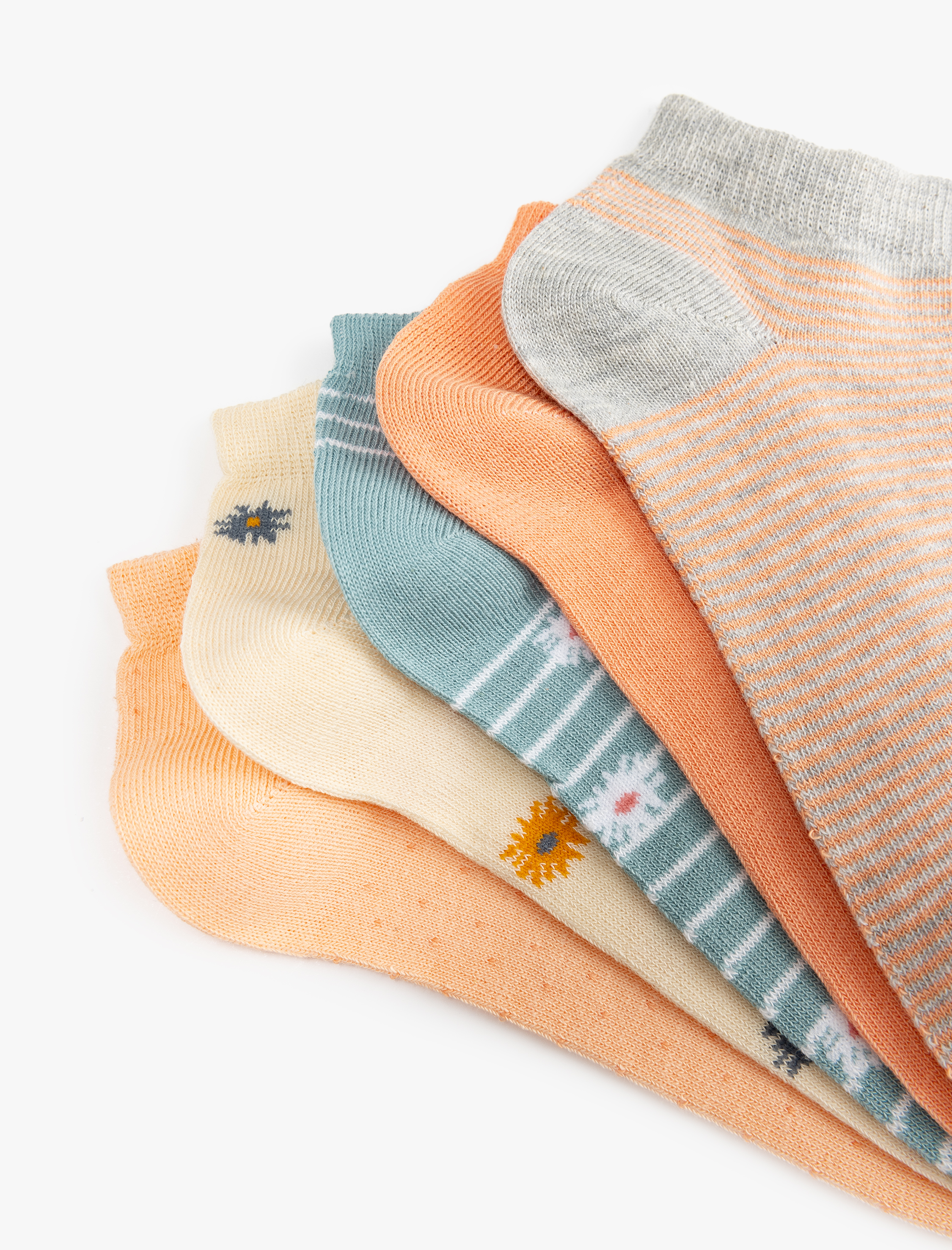  Kadın Çiçekli 5'li Çok Renkli Patik Çorap Seti