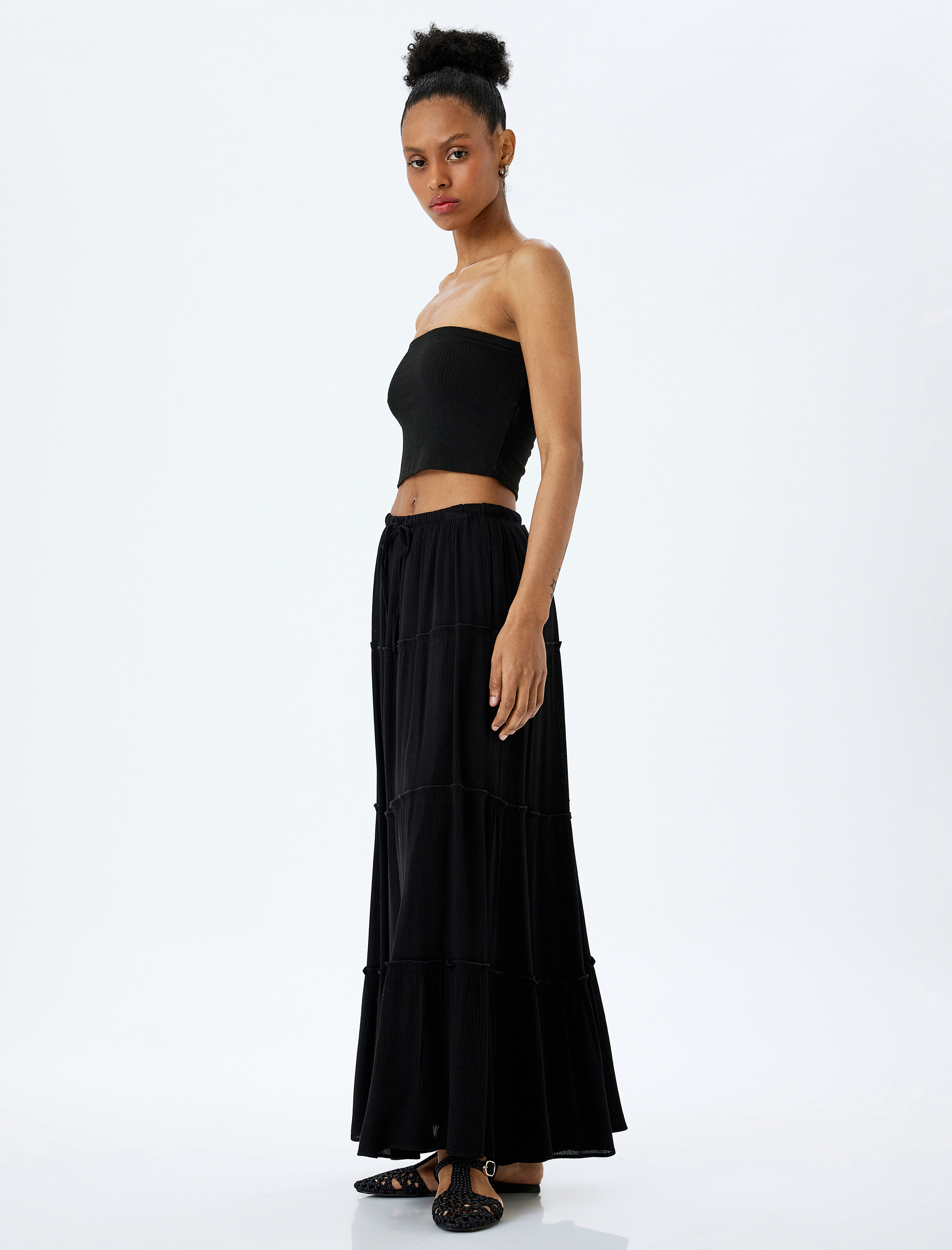 Astarlı Katlı Beli Bağlamalı Lastikli Kloş Uzun Etek