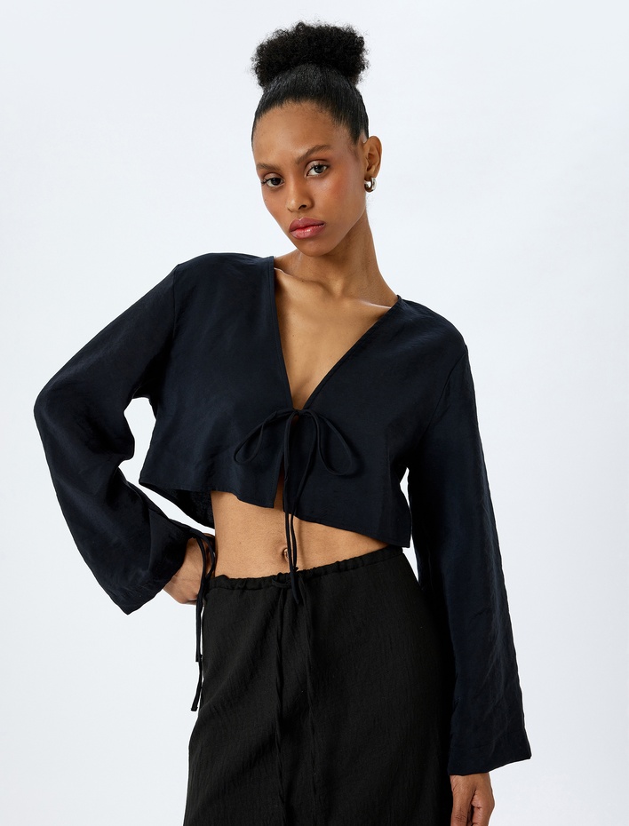  Modal Kumaş Bağlama Detaylı Uzun Geniş Kollu Crop Bluz