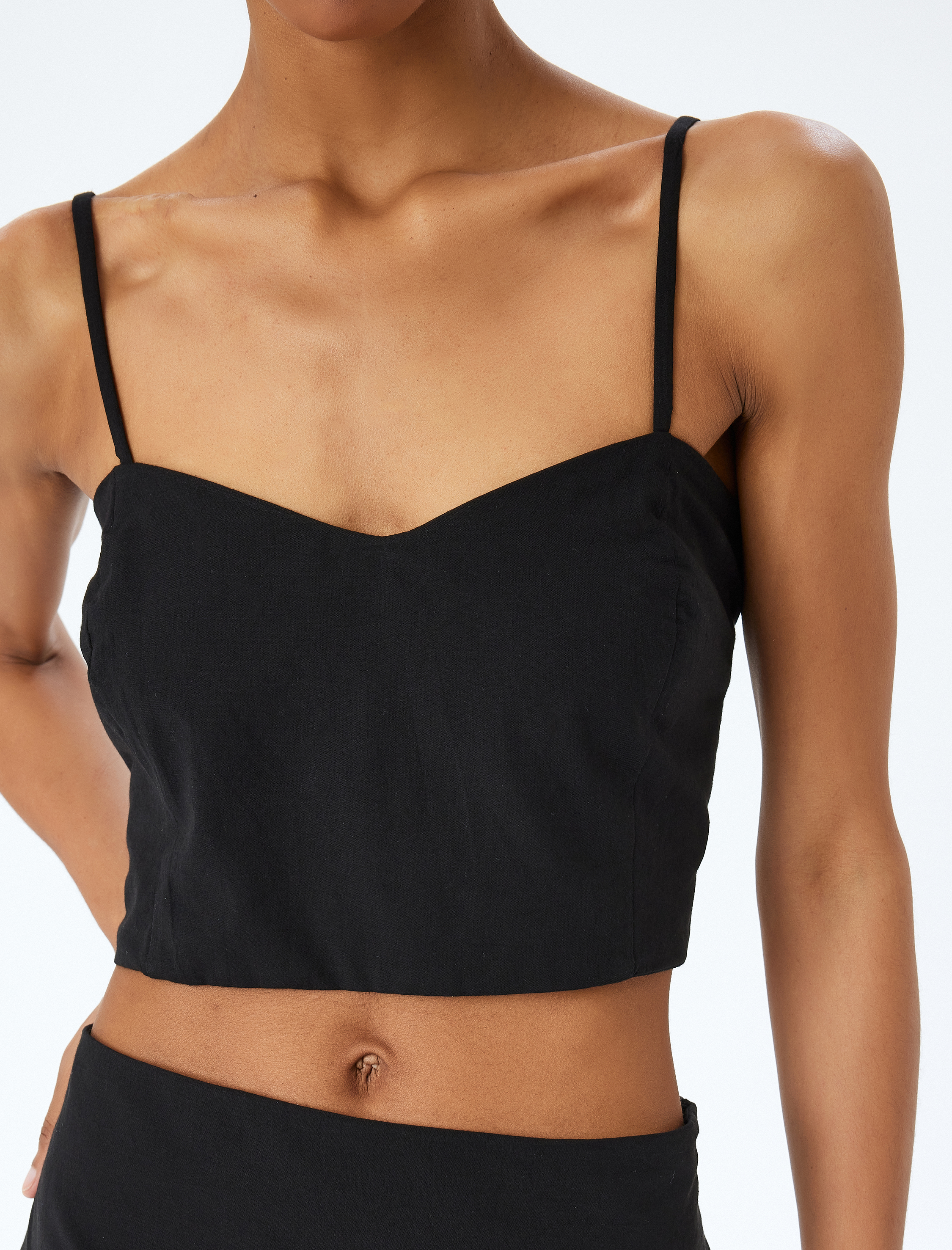   Pamuklu Slim Fit Gipeli İnce Askılı Crop Büstiyer