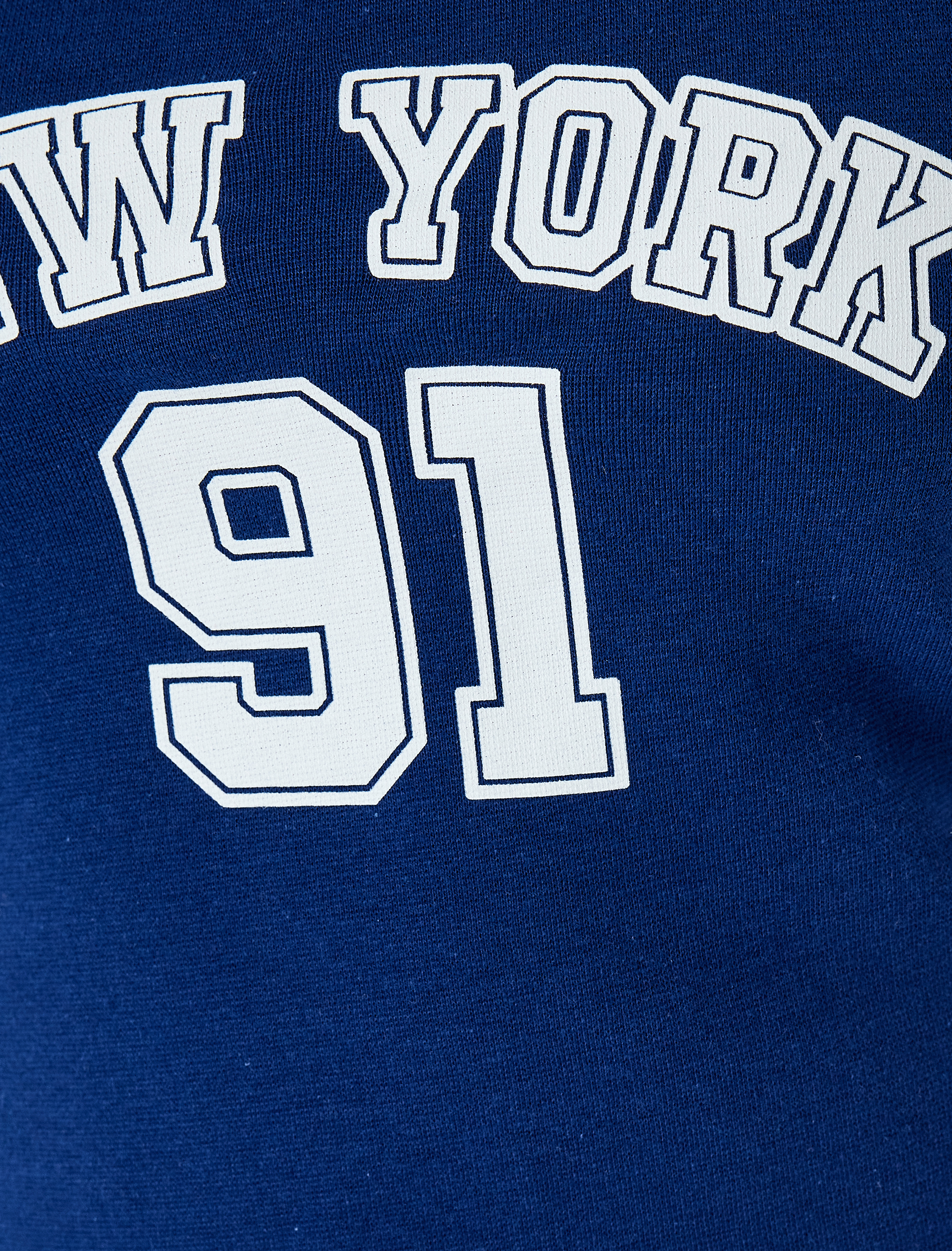   Kolej Baskılı İnce Askılı Slim Fit Crop Atlet