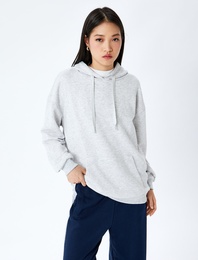 Kapüşonlu Kanguru Cepli Pamuklu Basic Sweatshirt