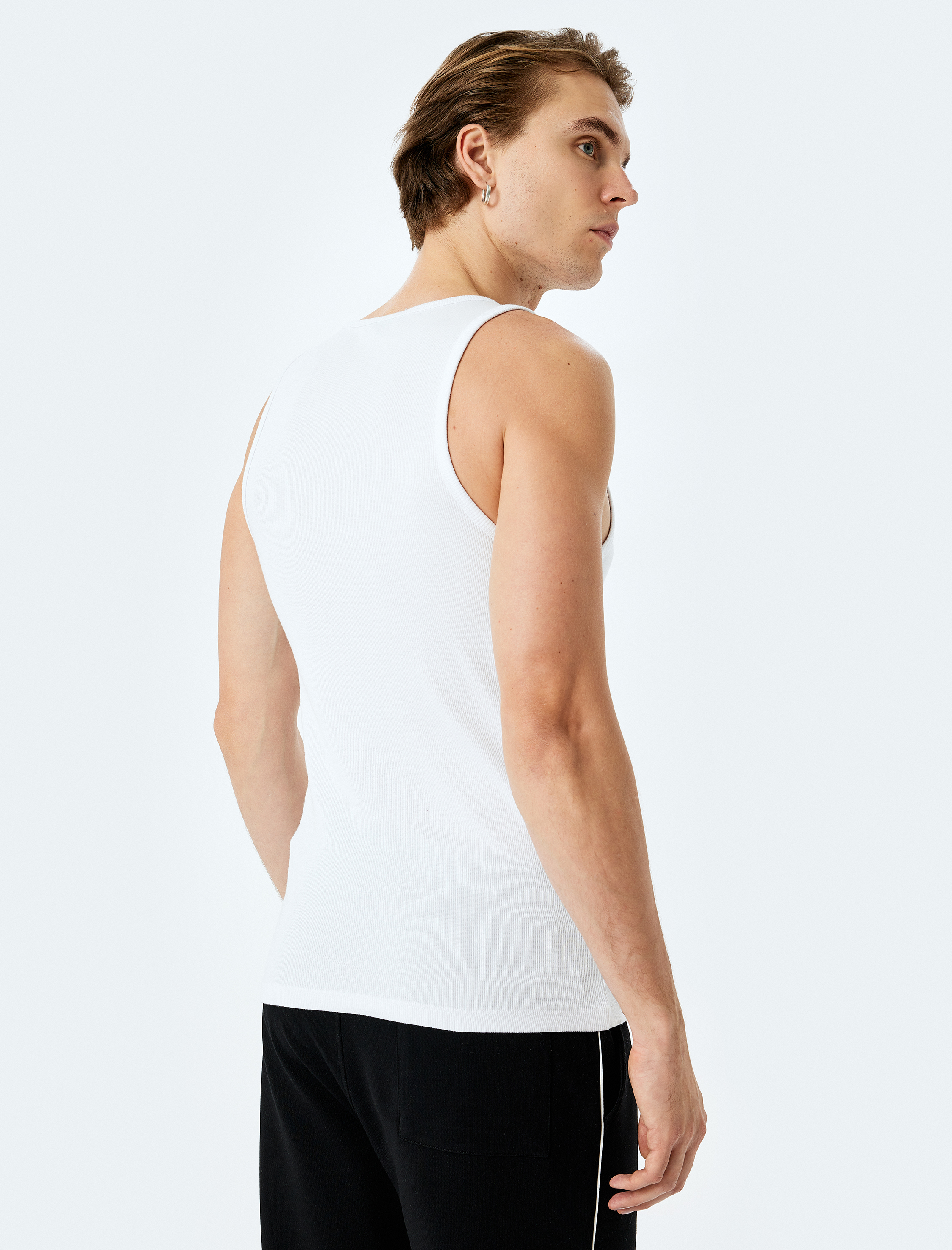   Bisiklet Yaka Slim Fit Kolsuz Fitilli Basic Atlet