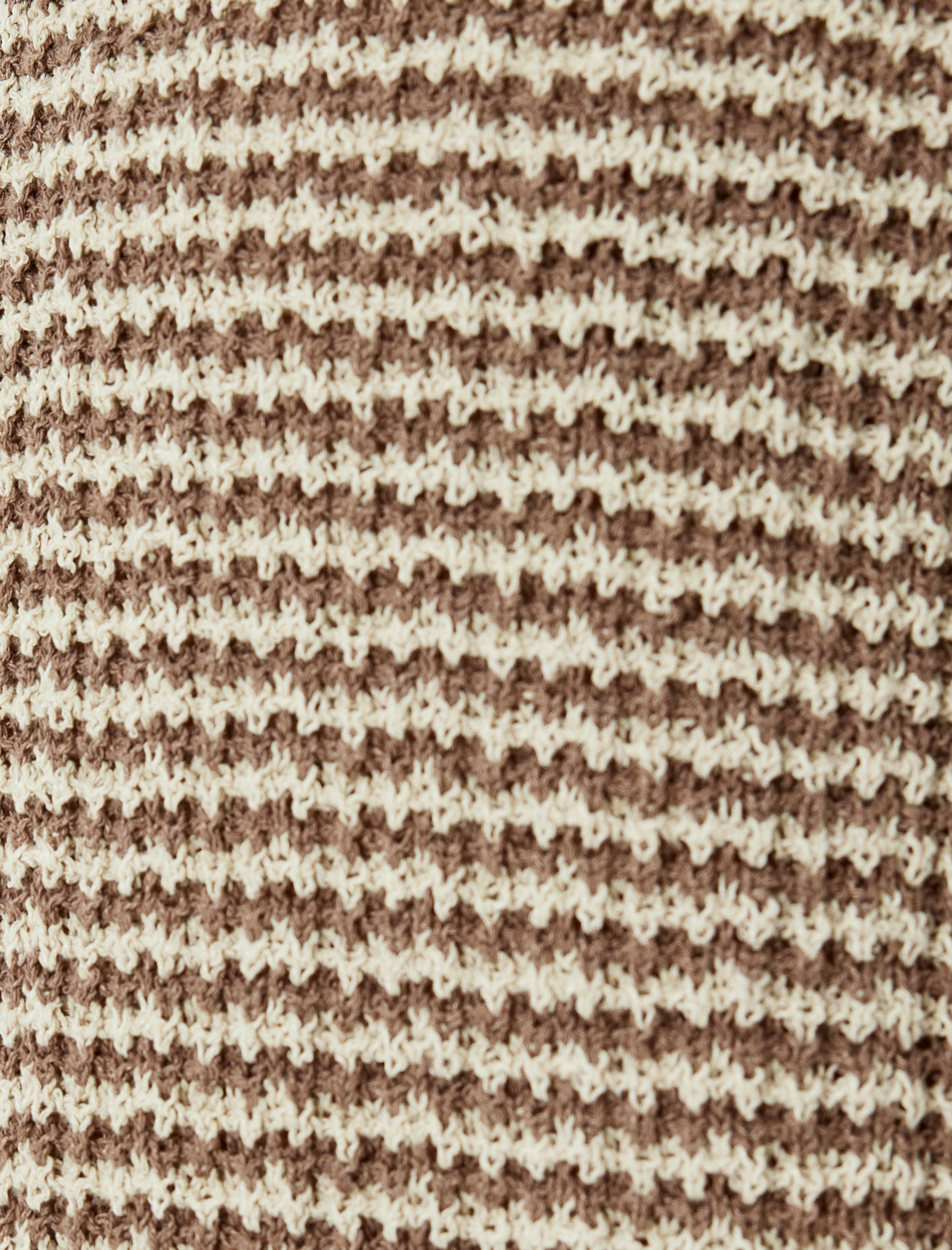   Pamuk Karışımlı Polo V Yaka Çizgili Kısa Kollu Triko Tişört