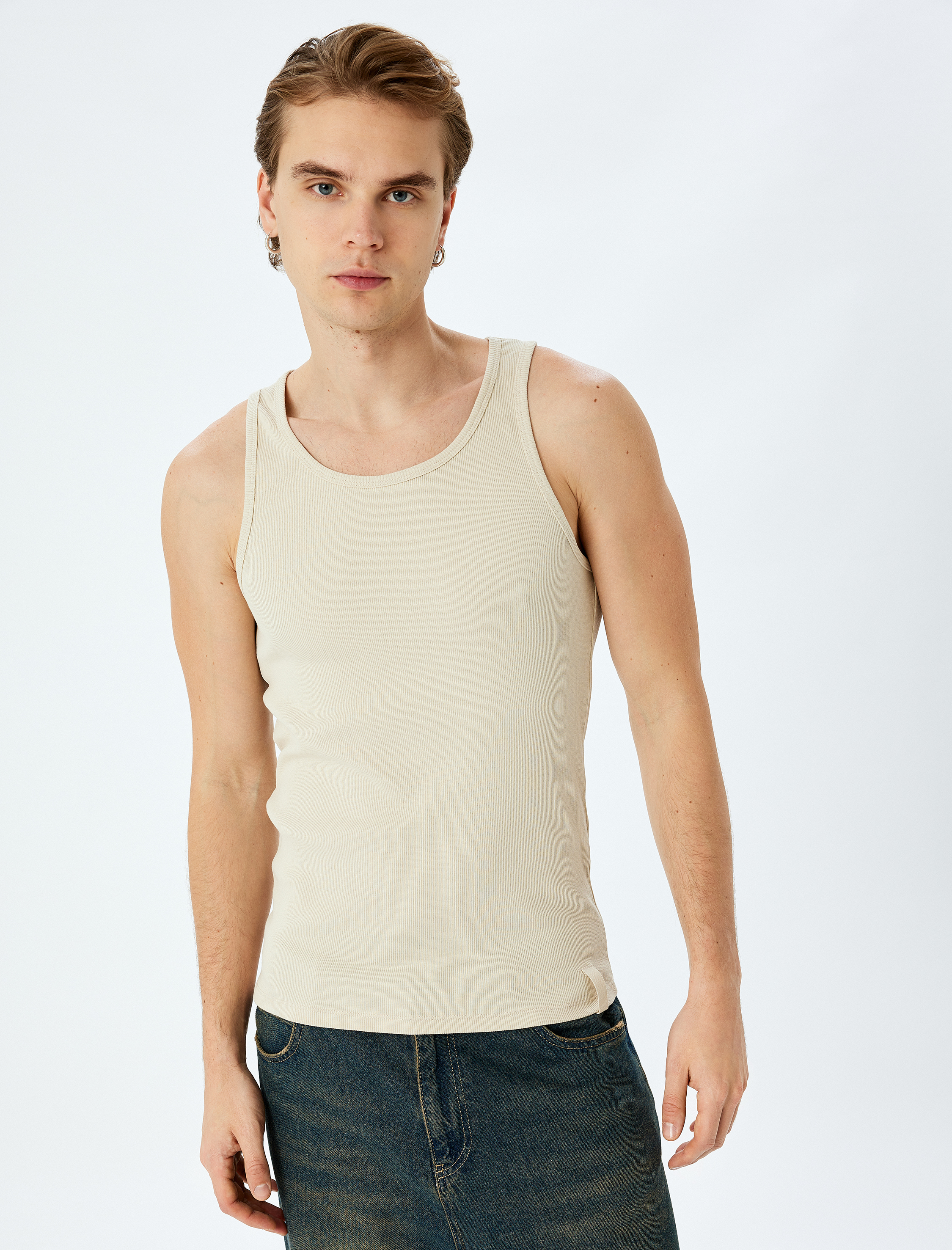   Bisiklet Yaka Slim Fit Kolsuz Fitilli Basic Atlet