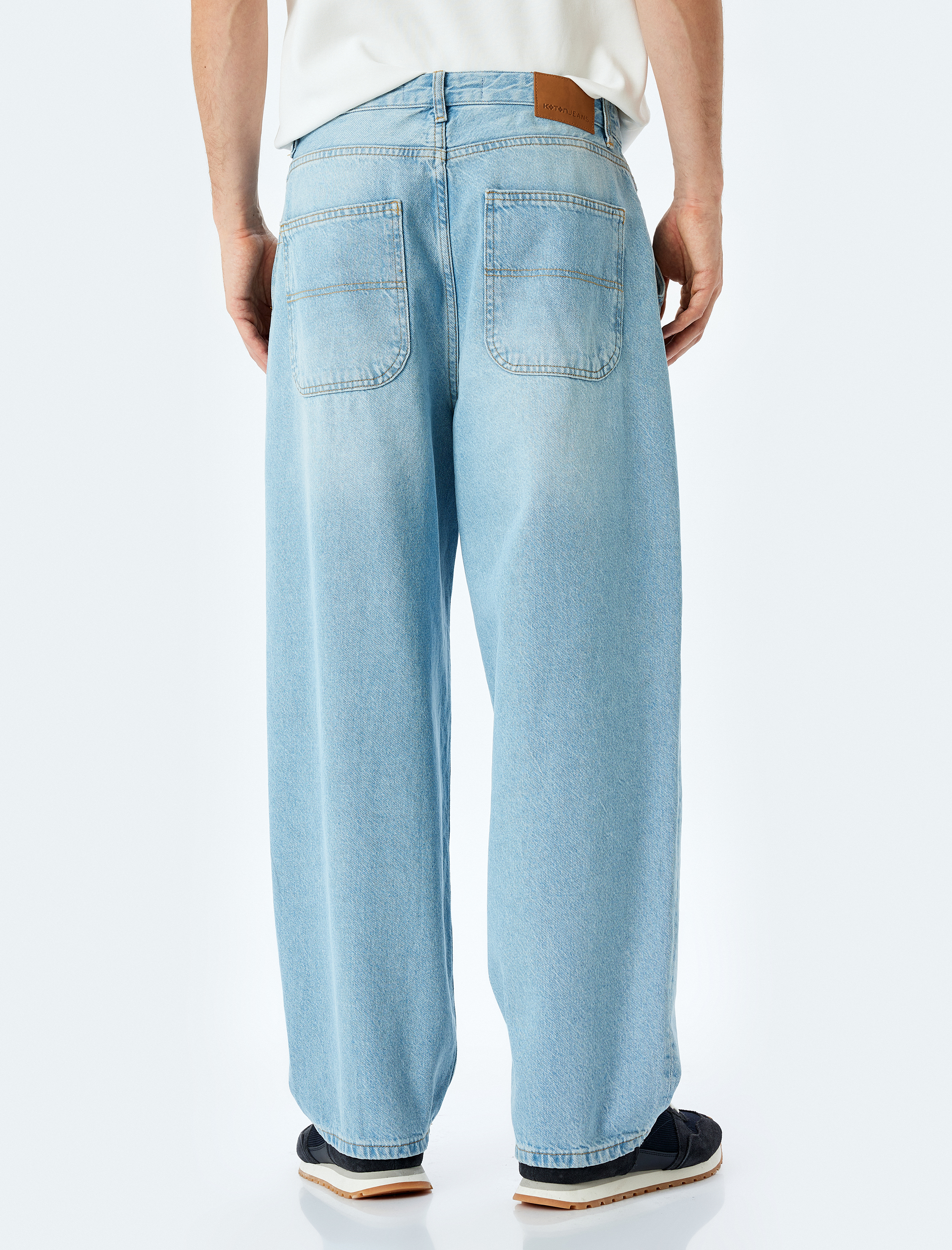   Normal Bel Pamuklu Cep Detaylı Bol Skater Jean Pantolon