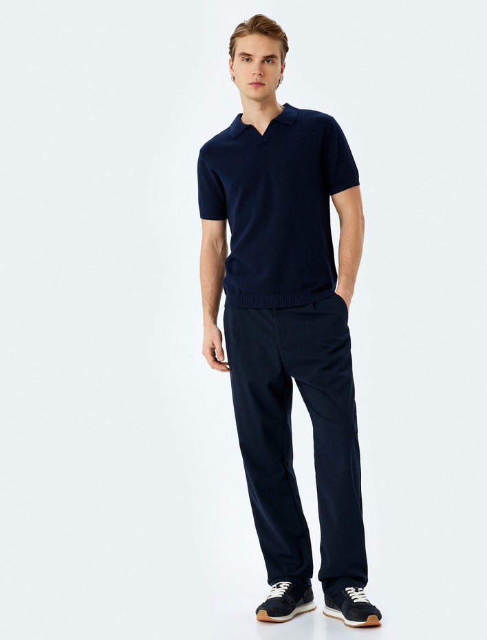  Pamuklu V Polo Yaka Kısa Kollu Triko Tişört